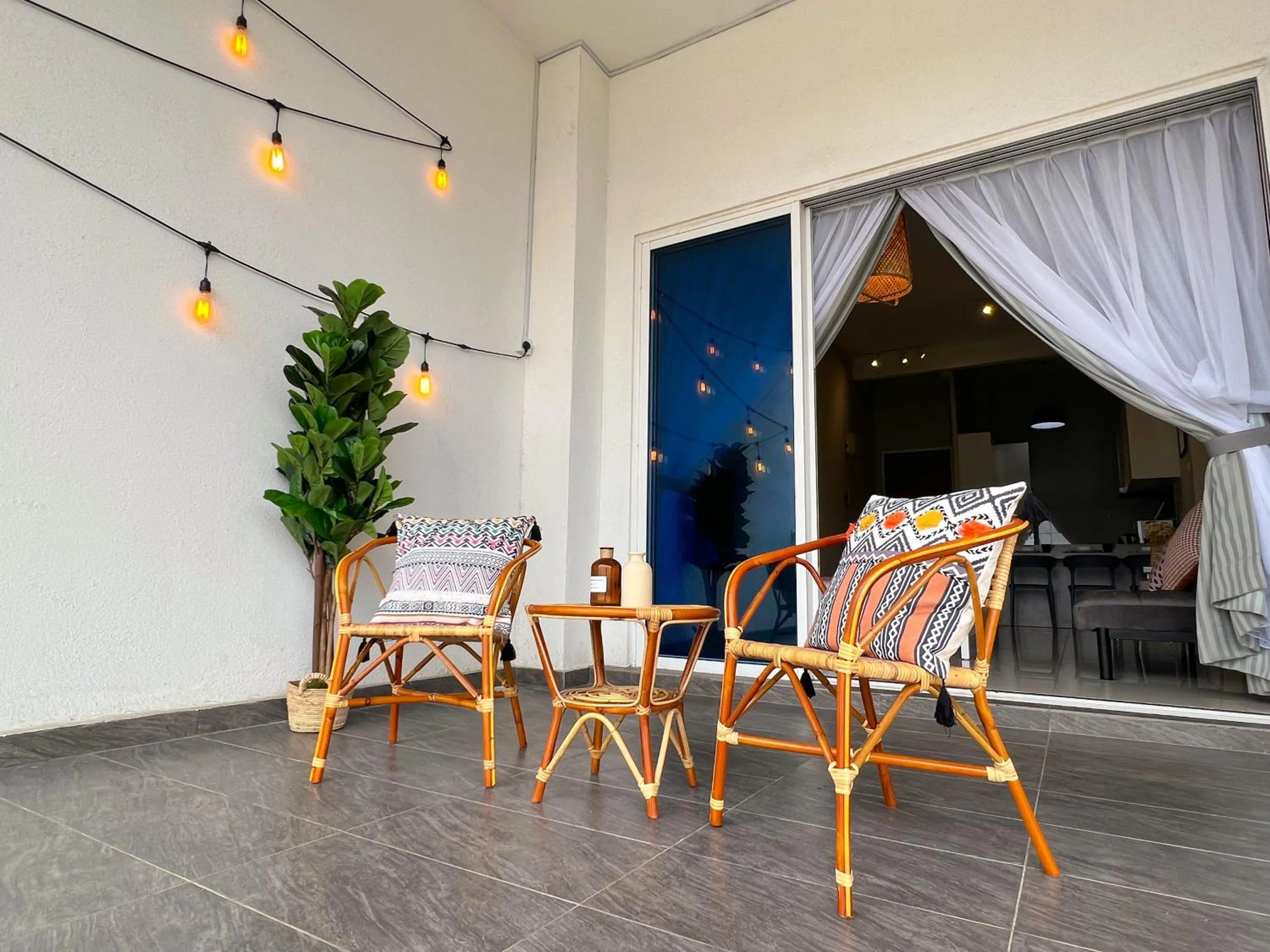 Balcony/Terrace in Skypod Residence Puchong