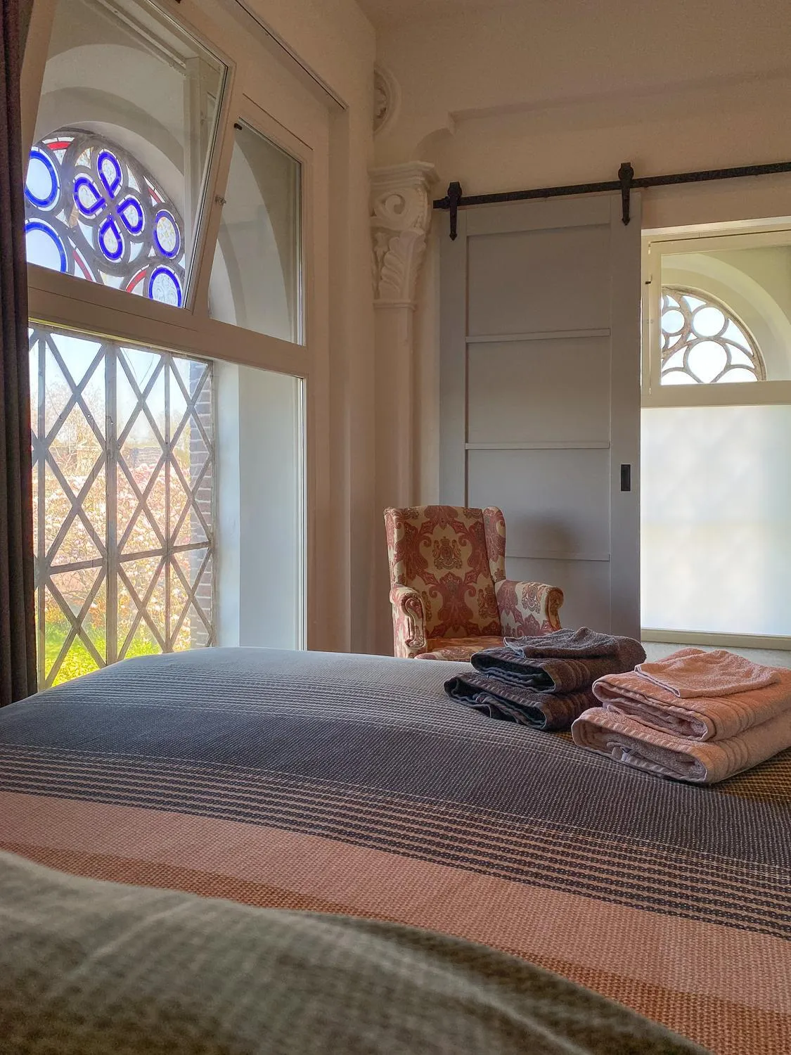 Bed in Mauritiuskerk Studio's