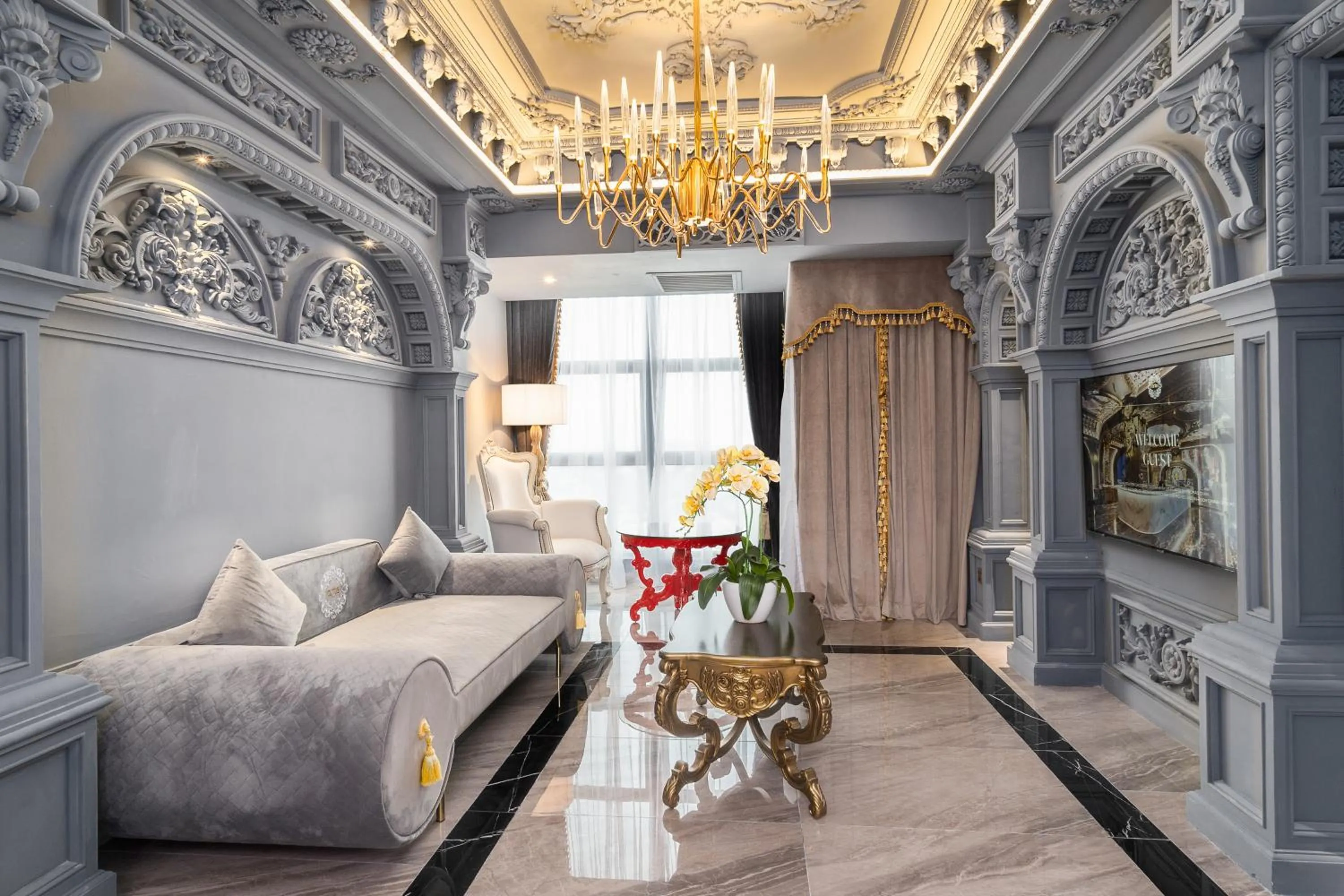 Living room, Bed in arte by Thomas Chan