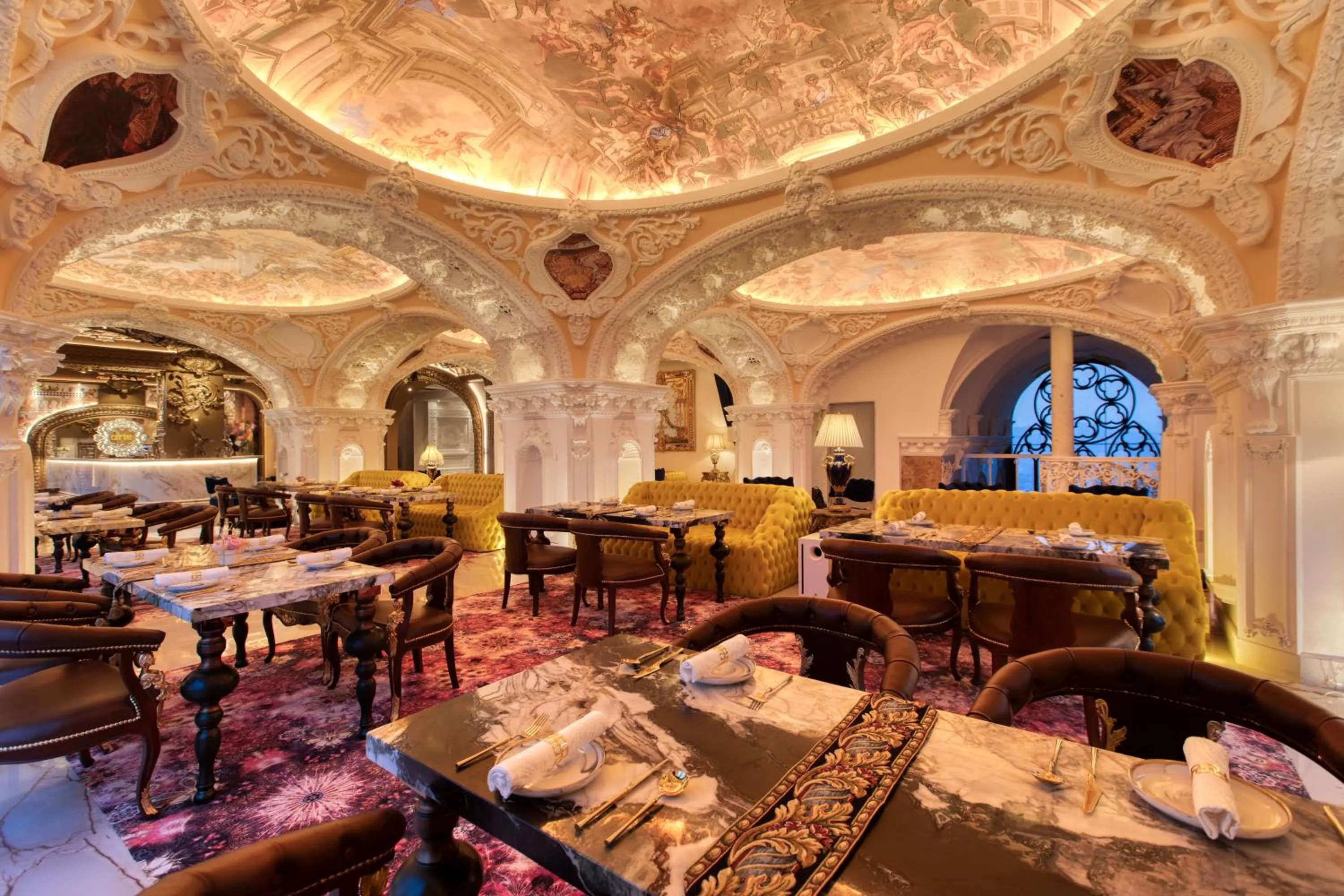 Restaurant/places to eat in arte by Thomas Chan