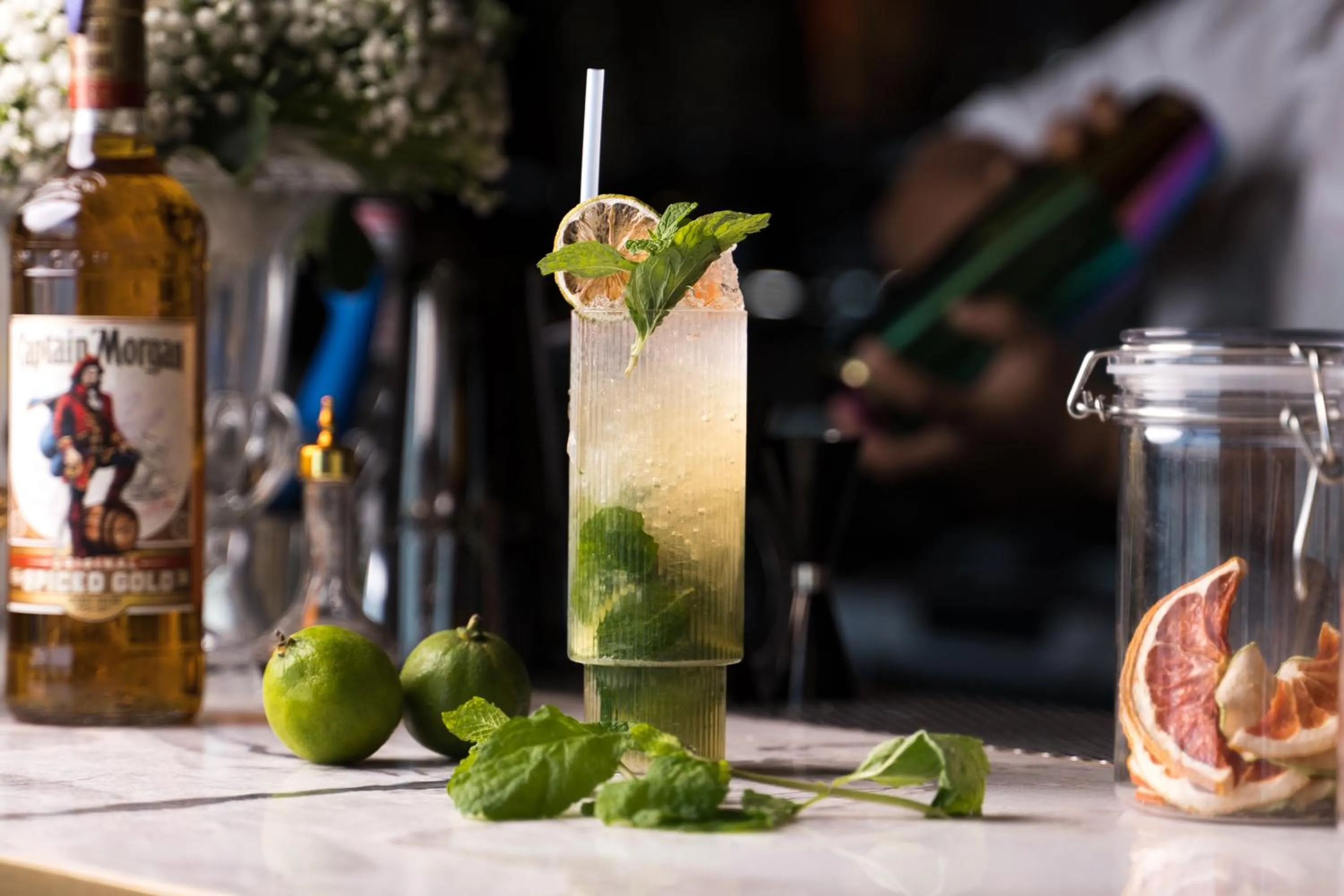 Food and drinks in arte by Thomas Chan