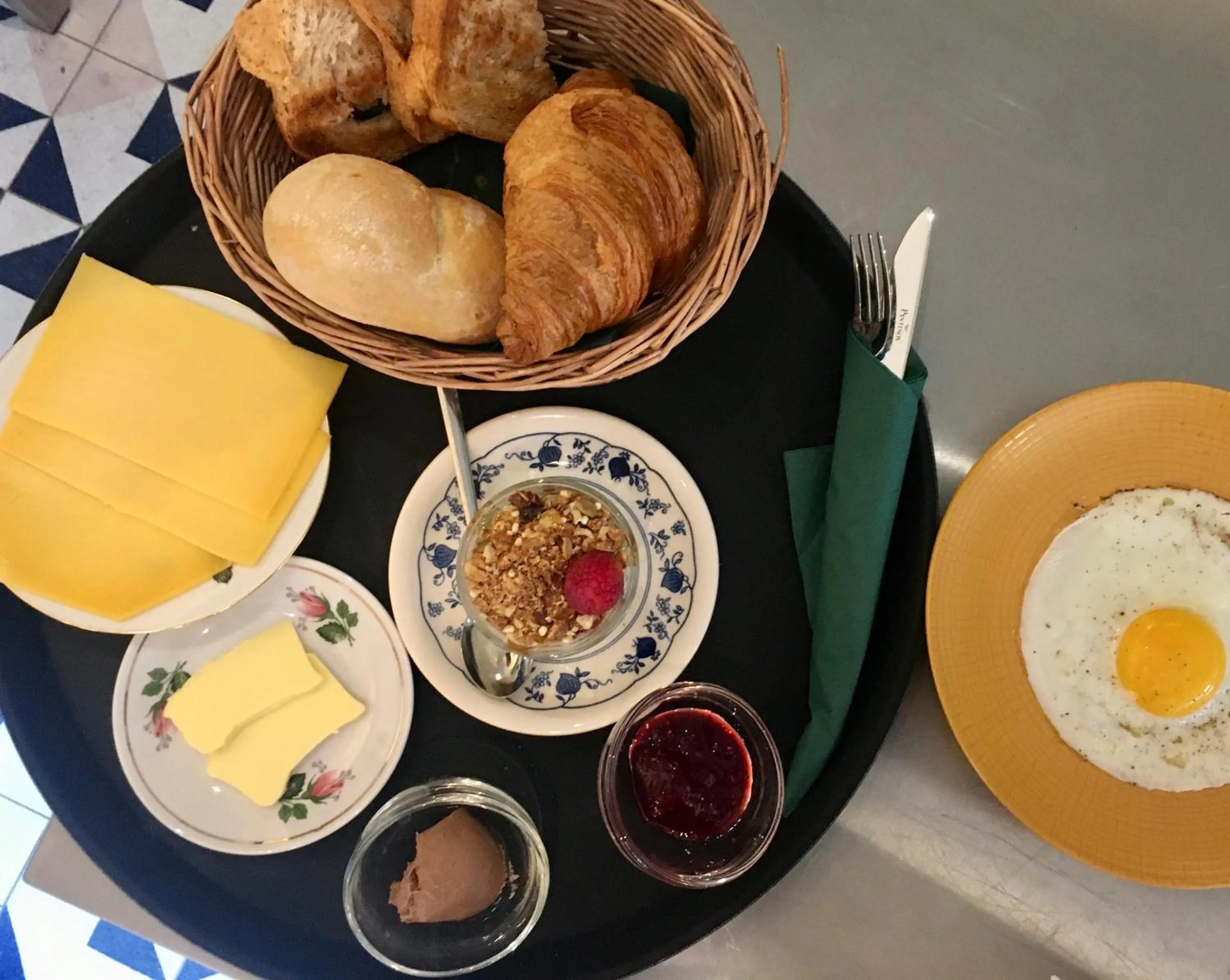 Restaurant/places to eat in Koeketiene Rooms