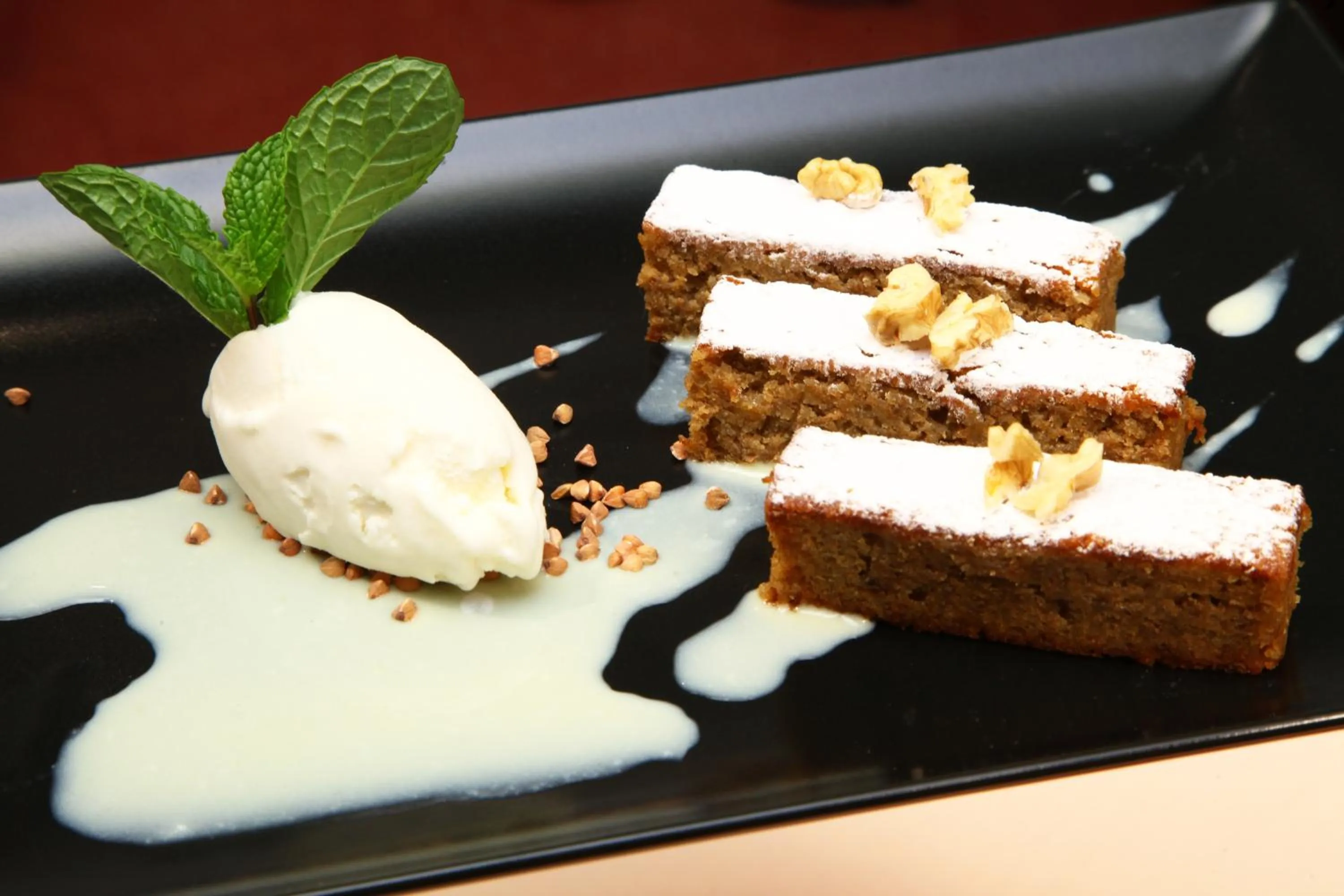 Restaurant/places to eat in Hotel Le Relais des Champs