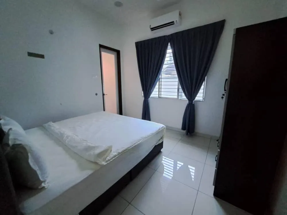 Bedroom, Bed in Villa Chee