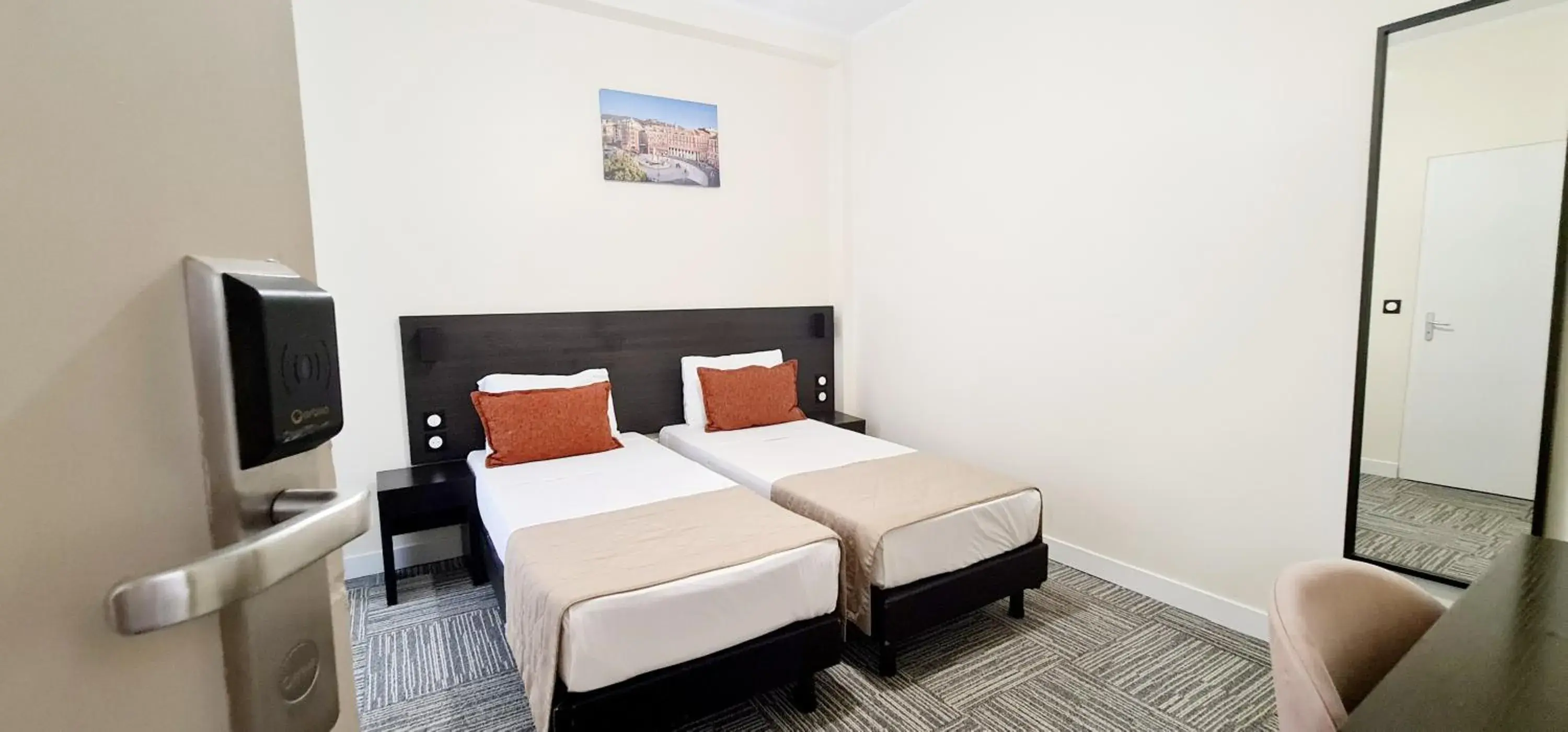 Double or Twin Room in Evelia Hotels Double or Twin Room in Evelia Hotels