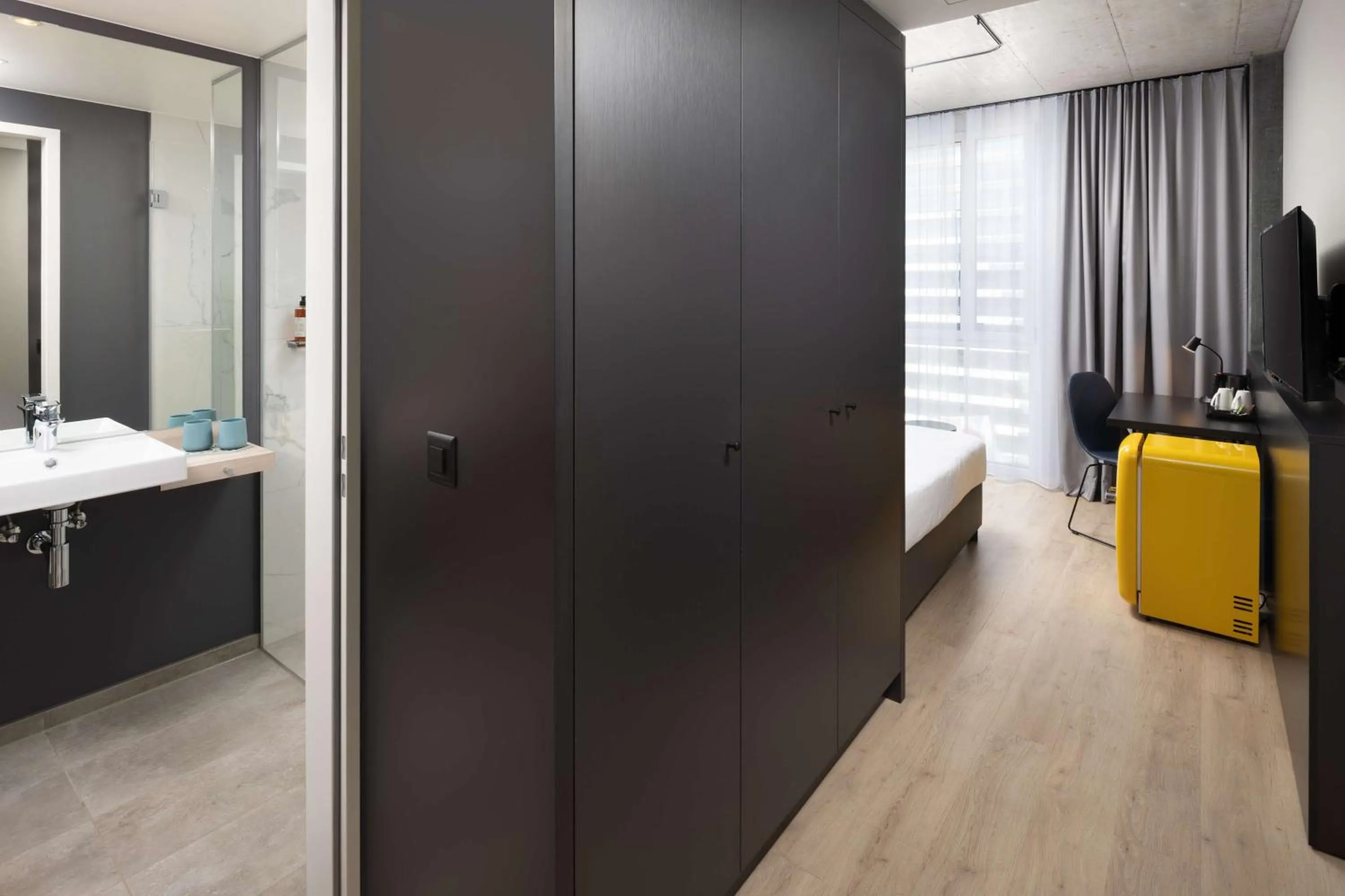 Bed in Radisson Hotel & Suites Zurich