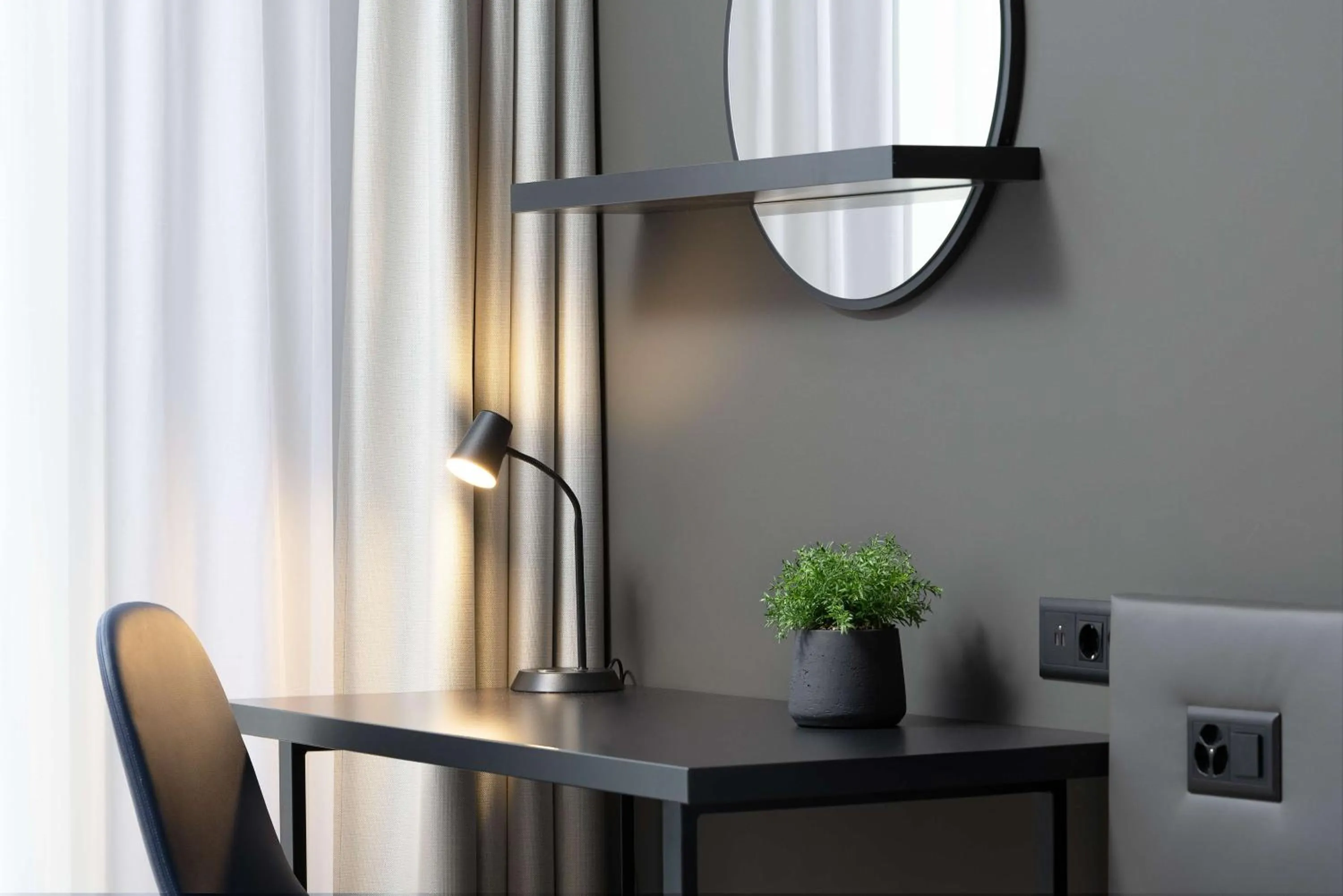 Bed in Radisson Hotel & Suites Zurich