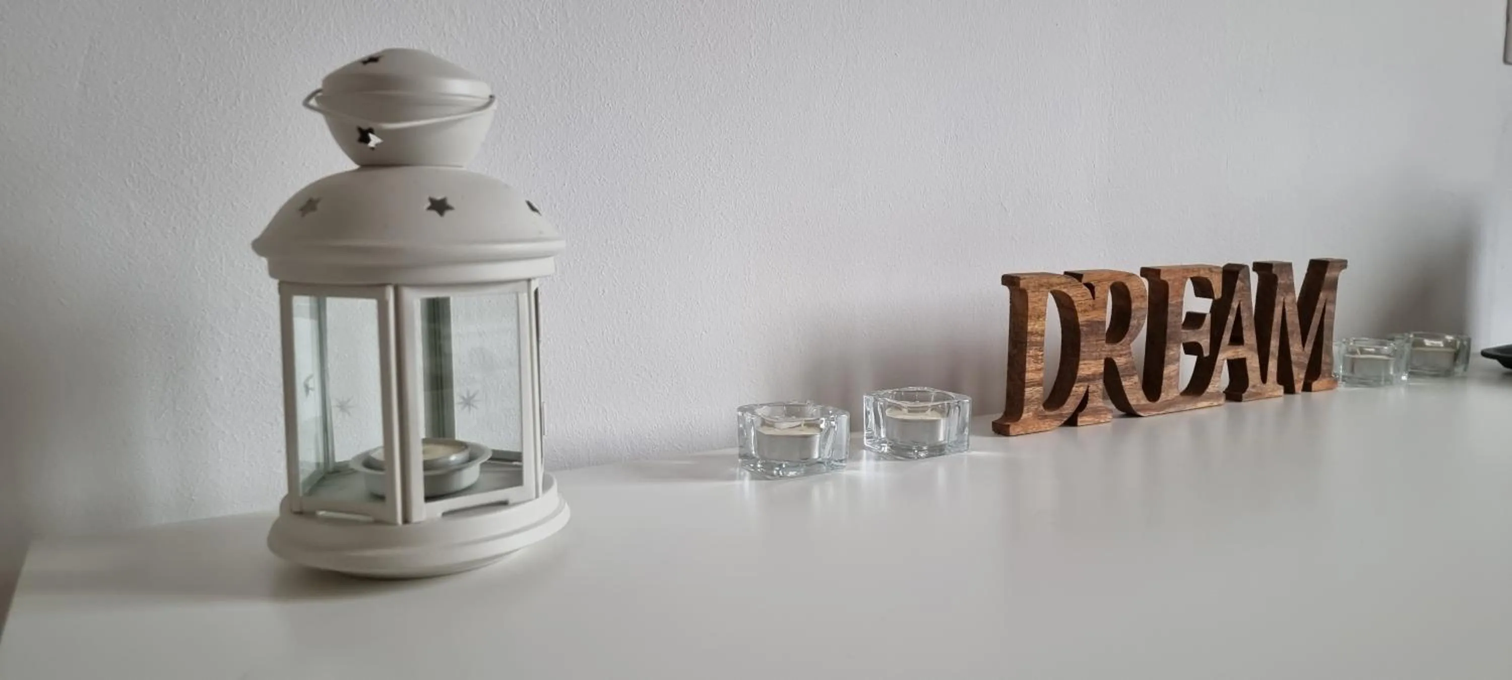 Decorative detail in San Donato Policlinico Rooms