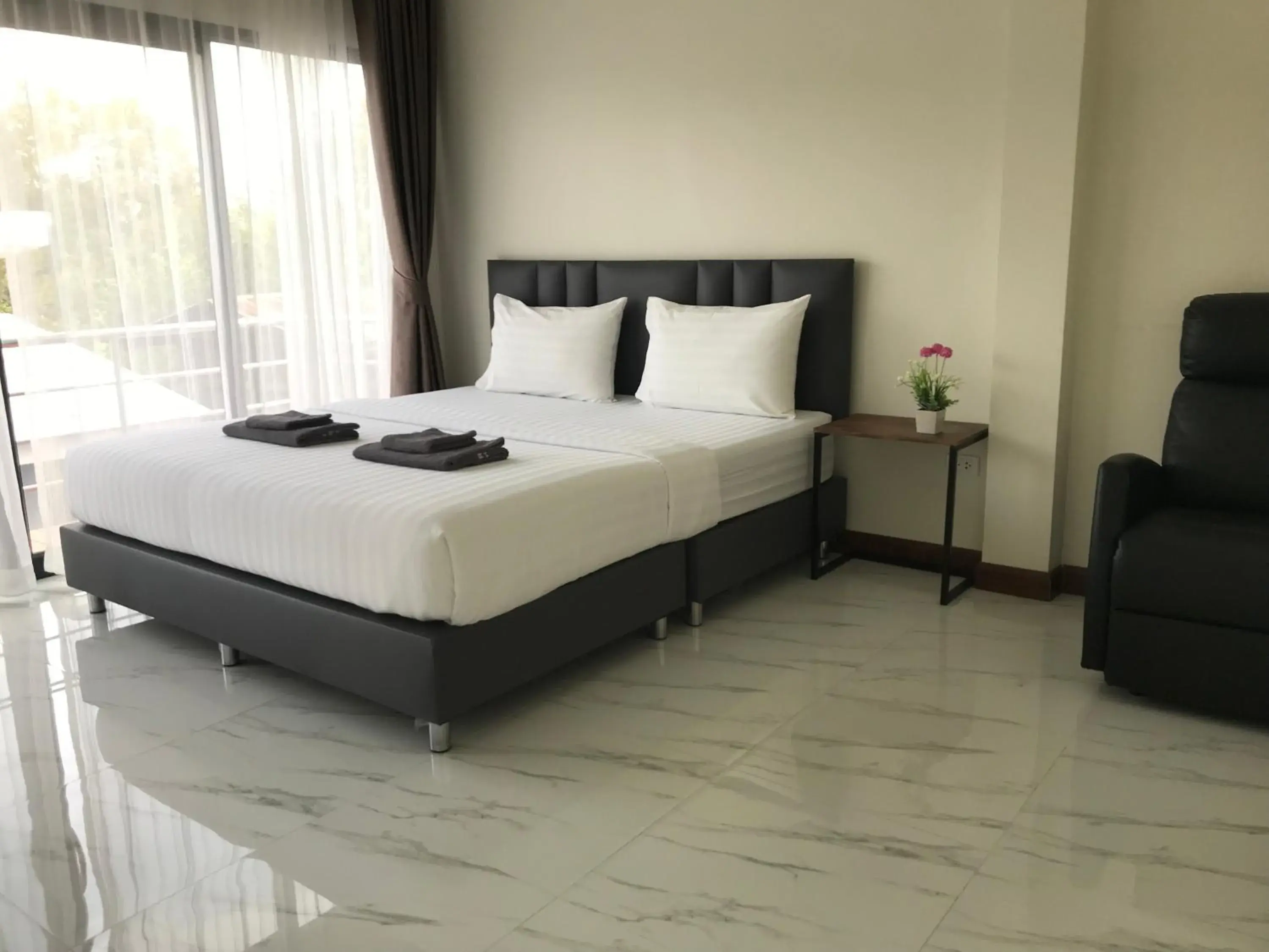 Double Room in Park Villa Chaiyaphume Double Room in Park Villa Chaiyaphume