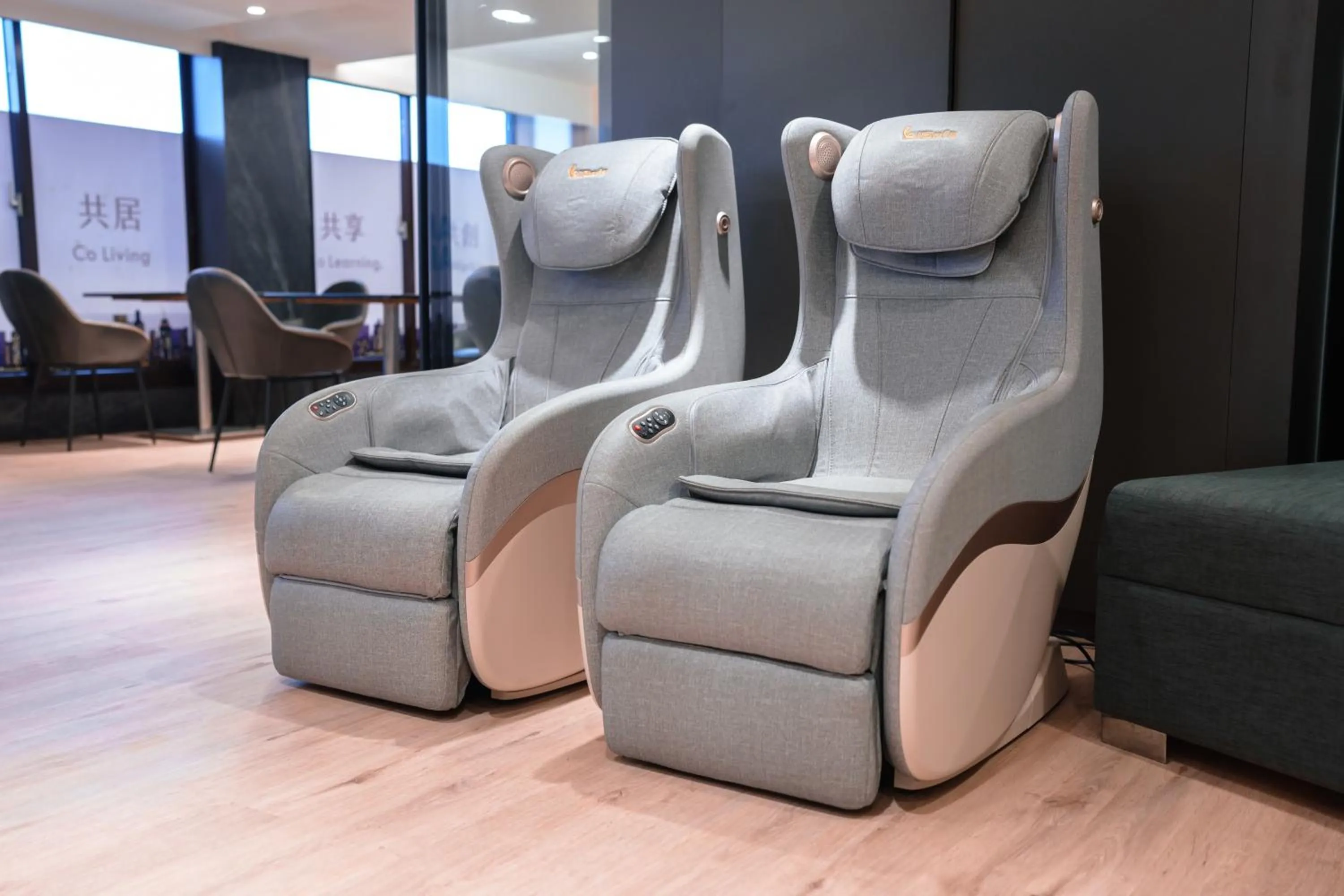 Communal lounge/ TV room in Hub Hotel - Songshan Airport Branch