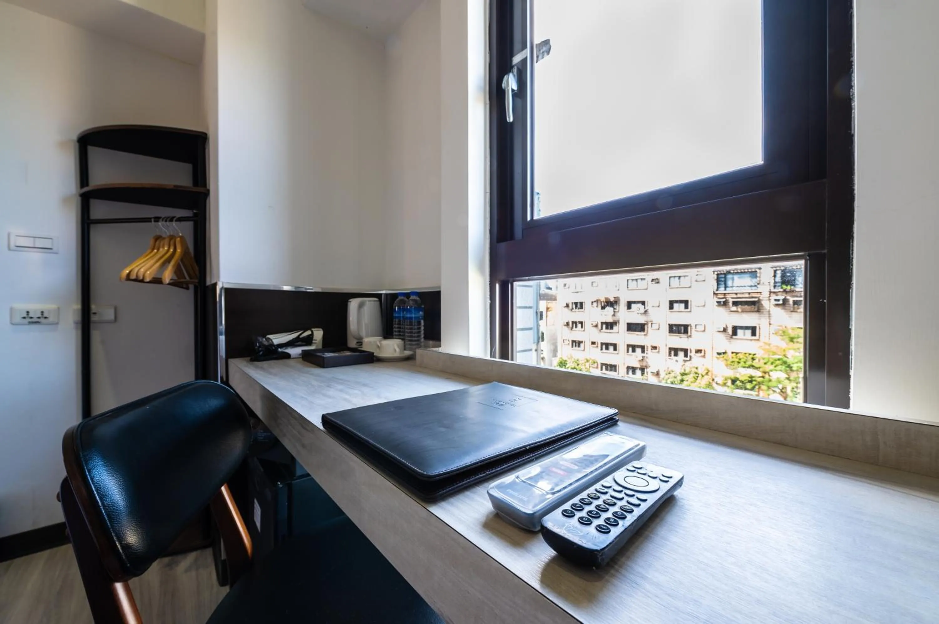 Coffee/tea facilities in Hub Hotel - Songshan Airport Branch