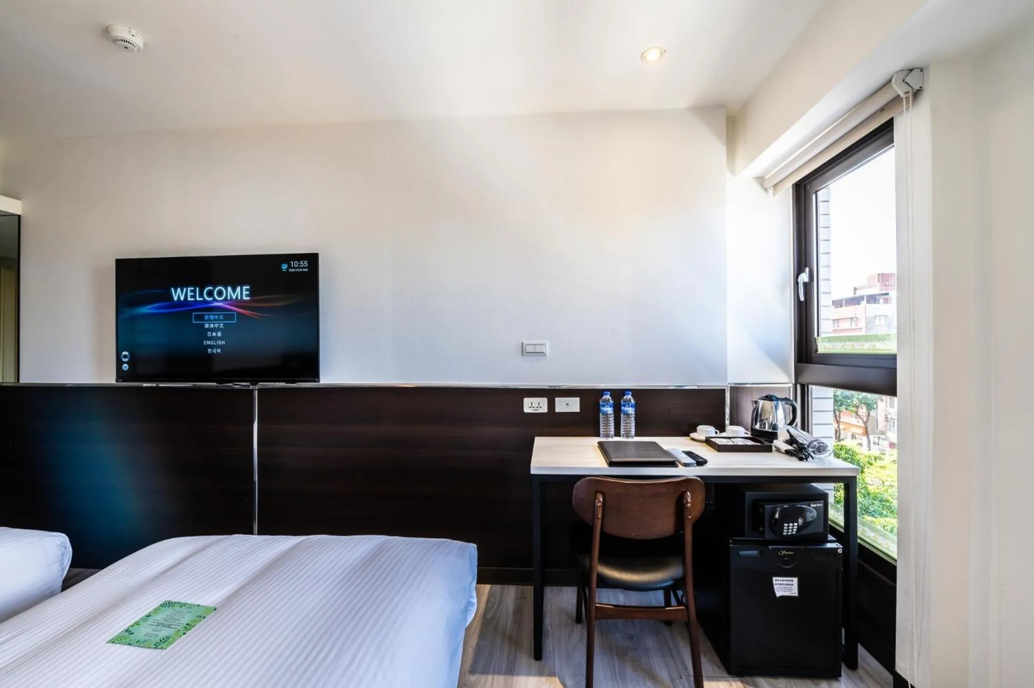 TV and multimedia, Bed in Hub Hotel - Songshan Airport Branch