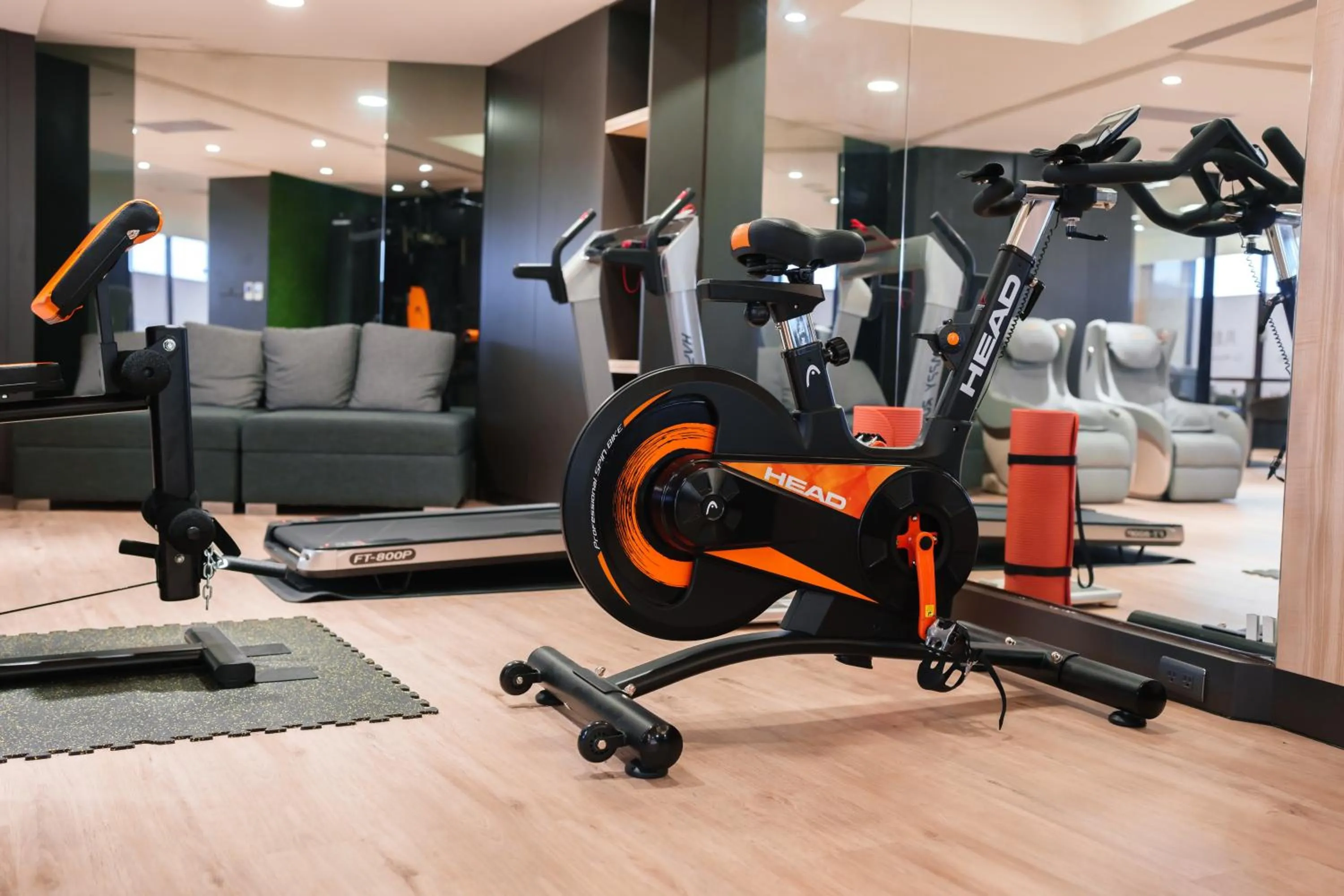 Fitness centre/facilities in Hub Hotel - Songshan Airport Branch