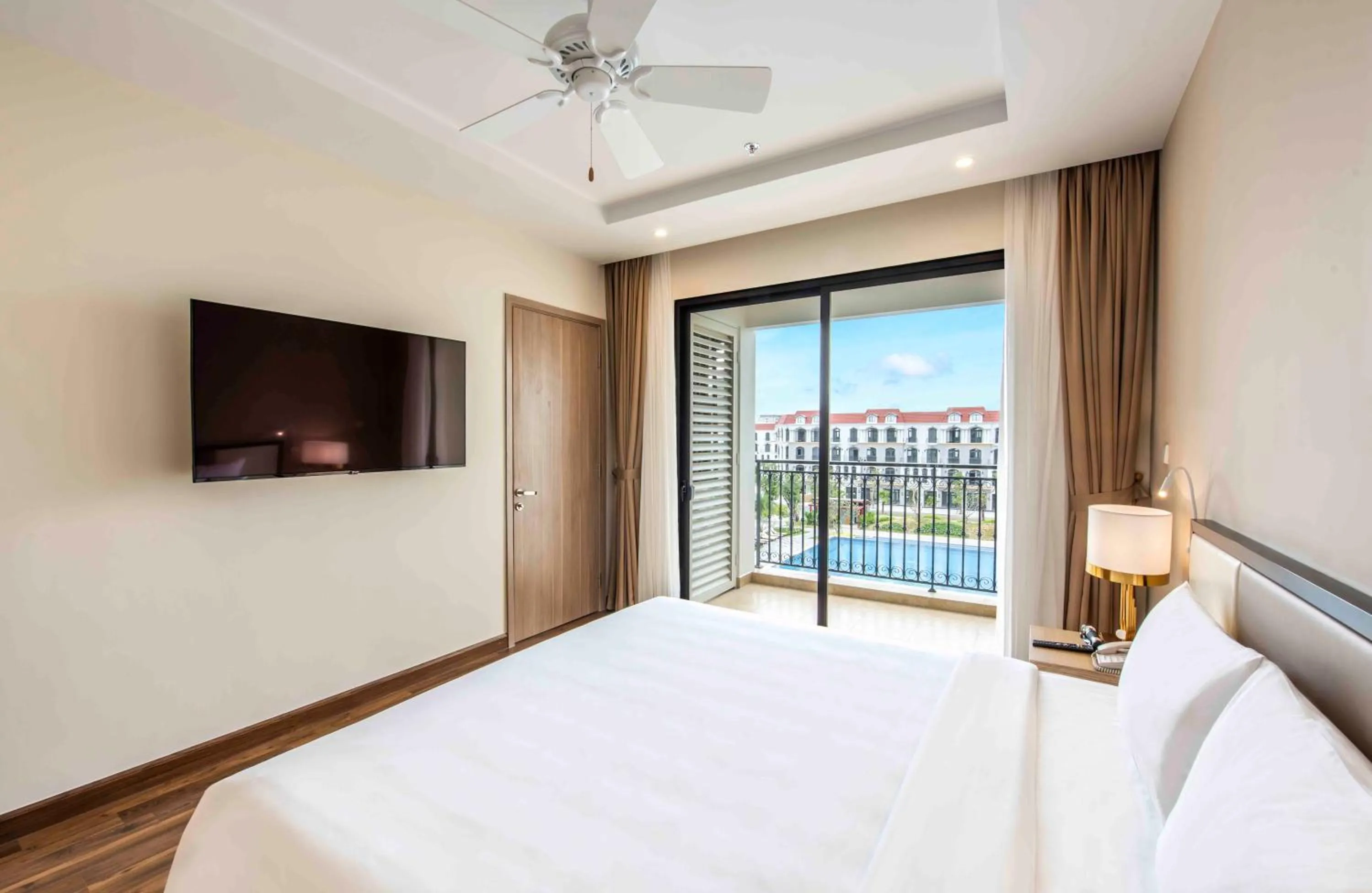 Bed in Vinholidays Fiesta Phu Quoc