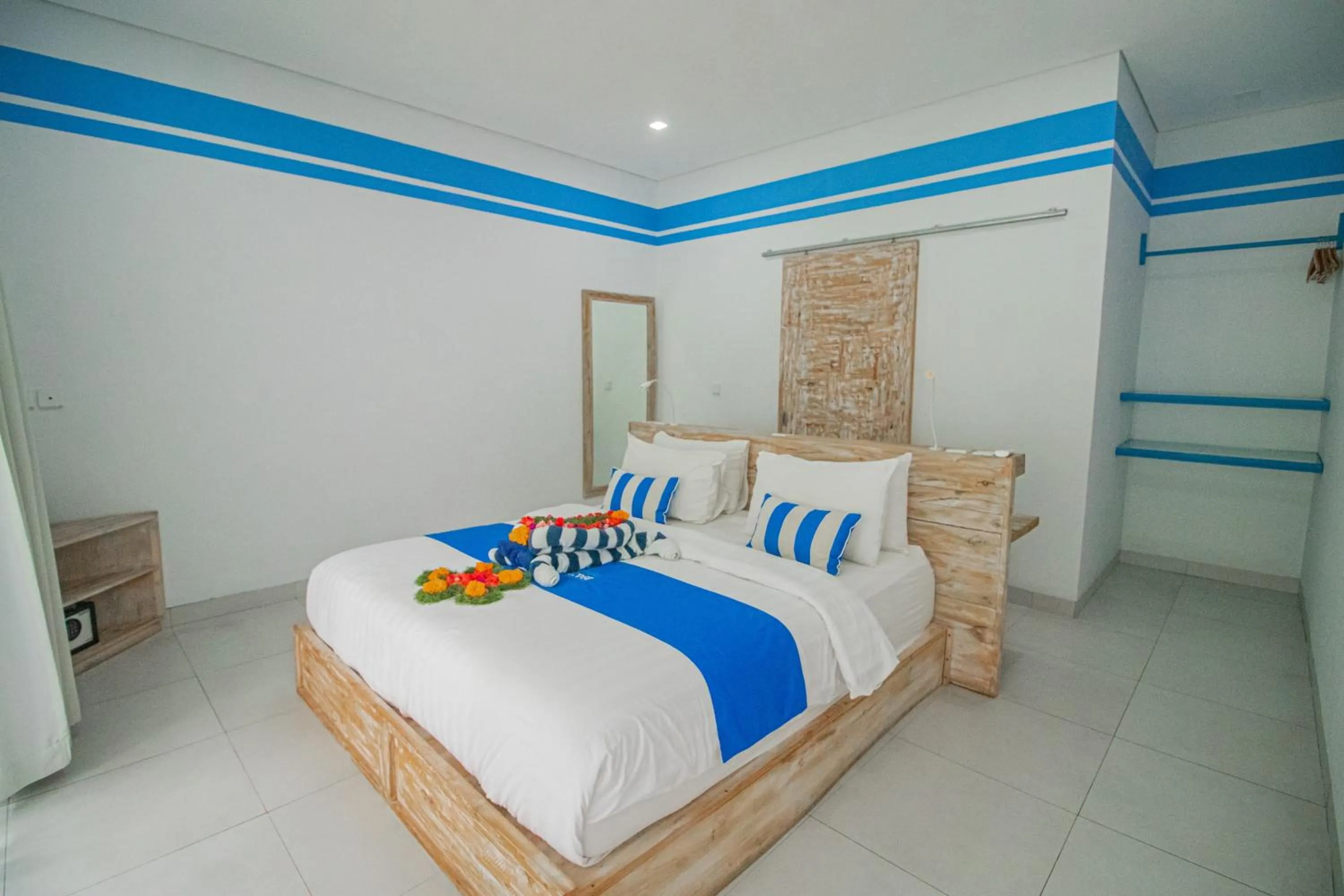 Bed in Kura Kura Divers Lodge