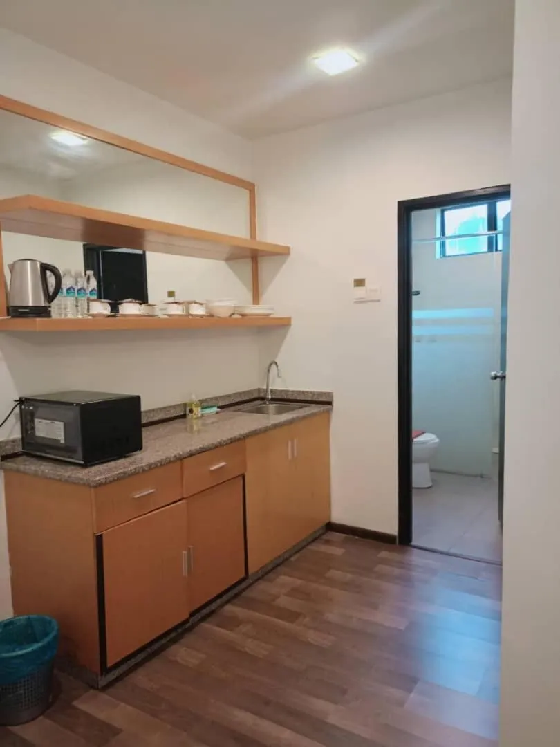 Kitchen or kitchenette in Hills Aranda Nova Hotel