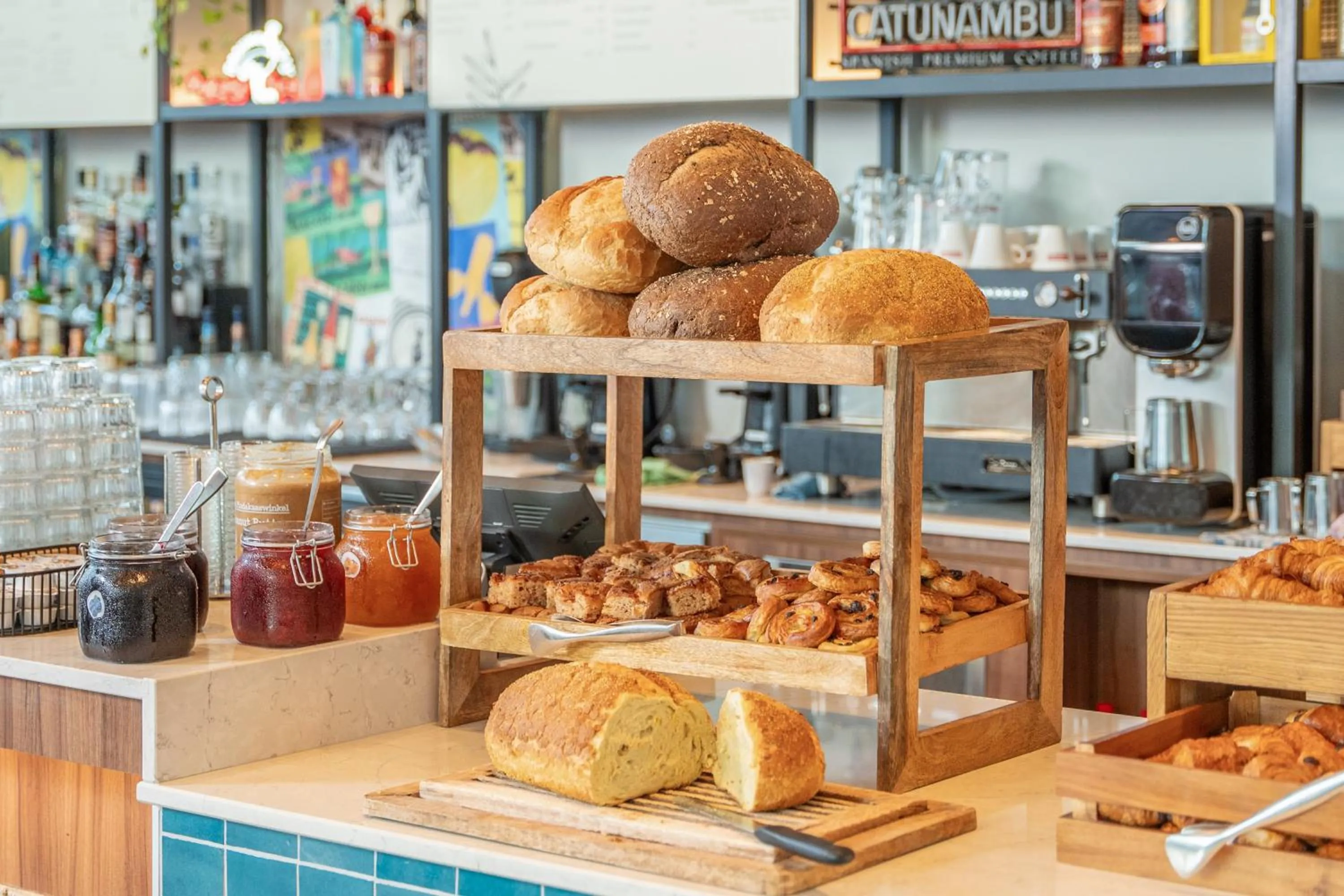 Food and drinks in INNSiDE by Meliá Amsterdam