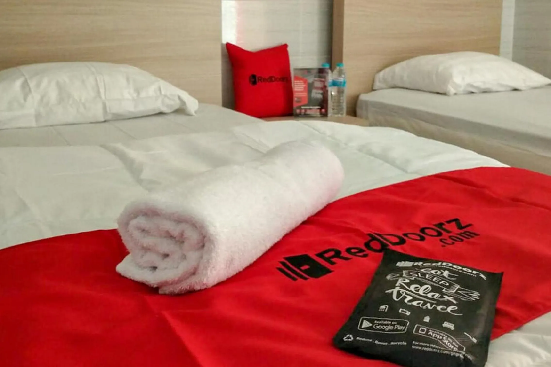 Bedroom, Bed in RedDoorz @ Tinggede Area Palu