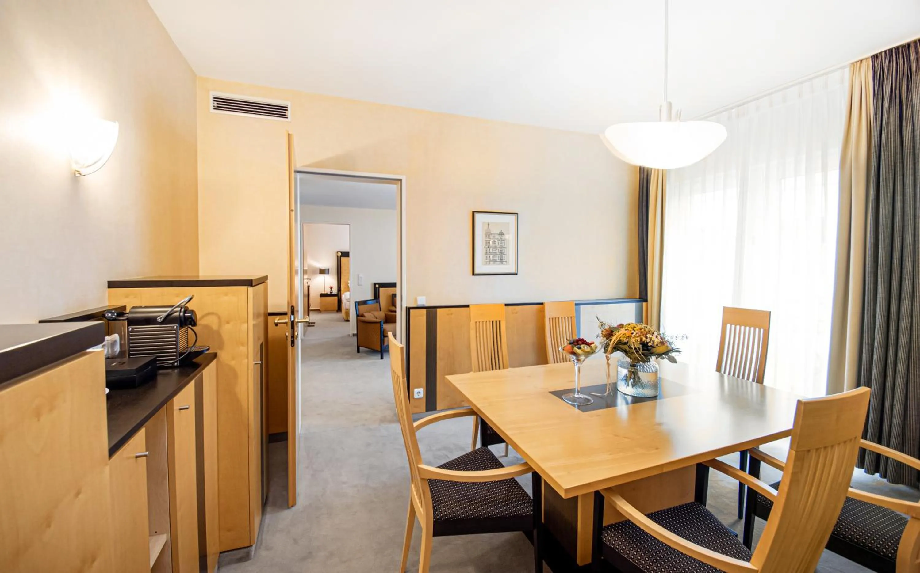 Coffee/tea facilities in Dorint Charlottenhof Halle (Saale)