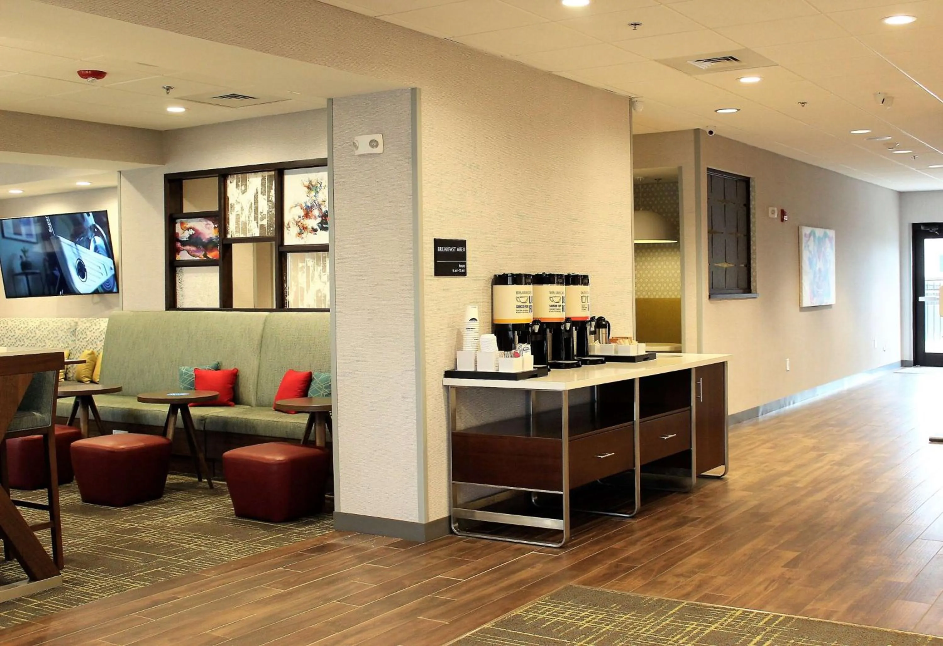 Lobby or reception in Hampton Inn Lexington