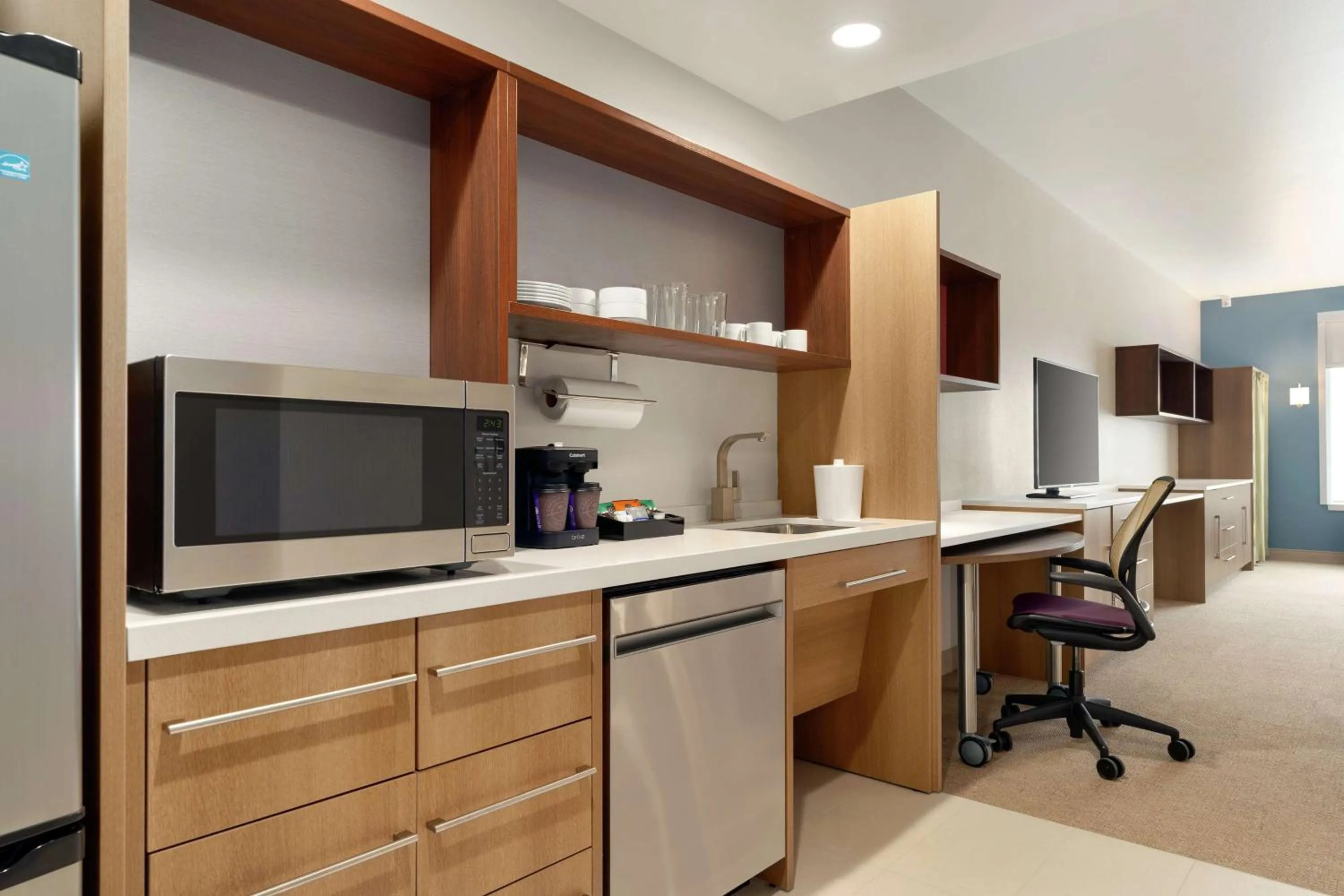 Bedroom in Home2 Suites By Hilton Martinsburg, Wv