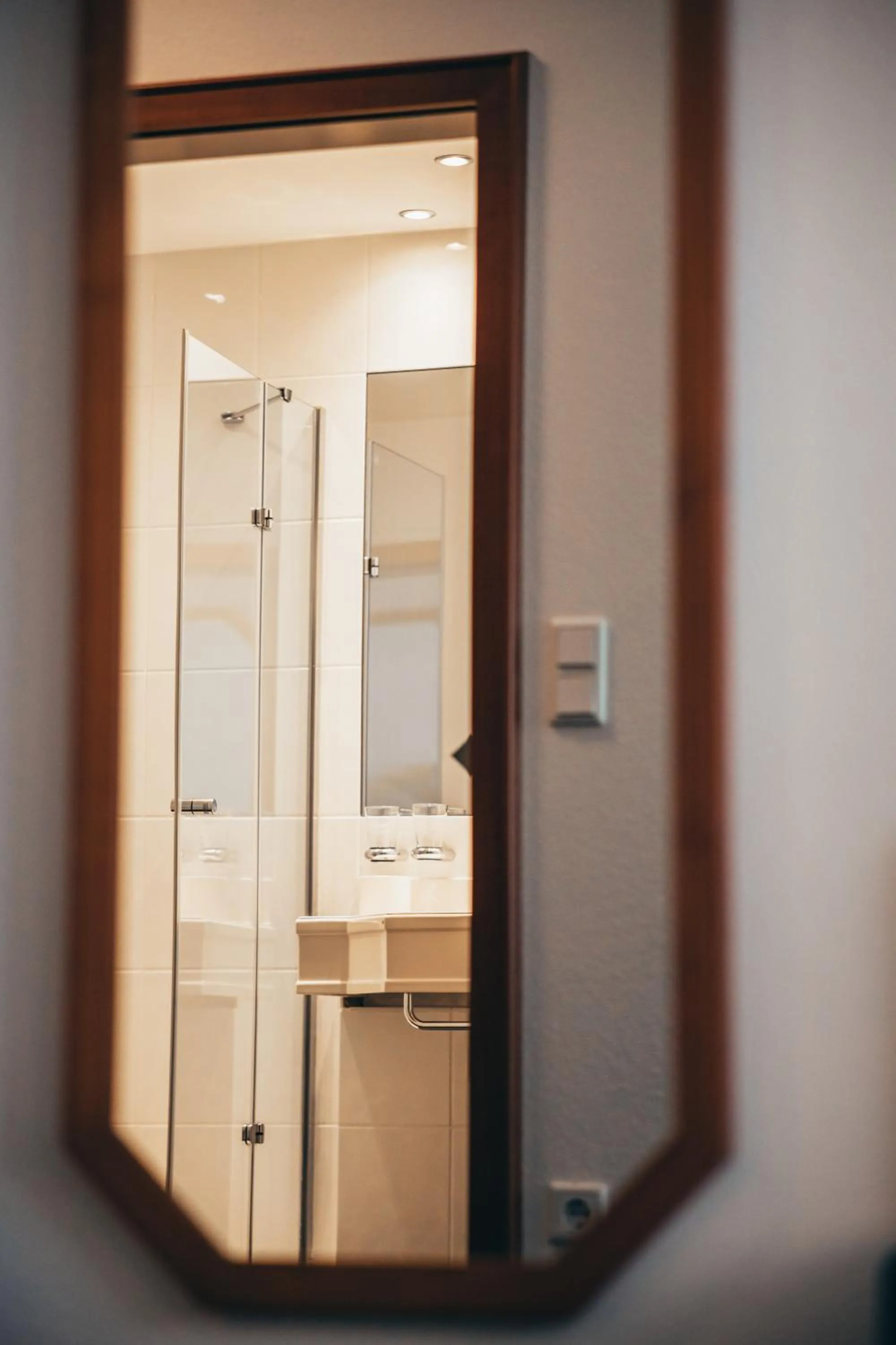 Bathroom in Maifeld Sport- und Tagungshotel