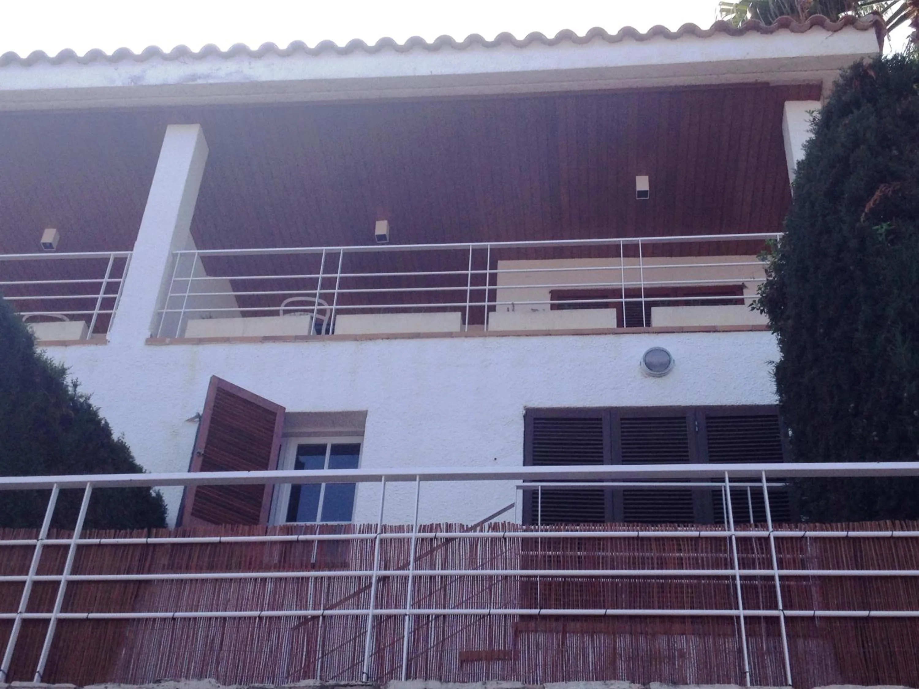 Facade/entrance in Villa Reymar - diseño y vistas al mar