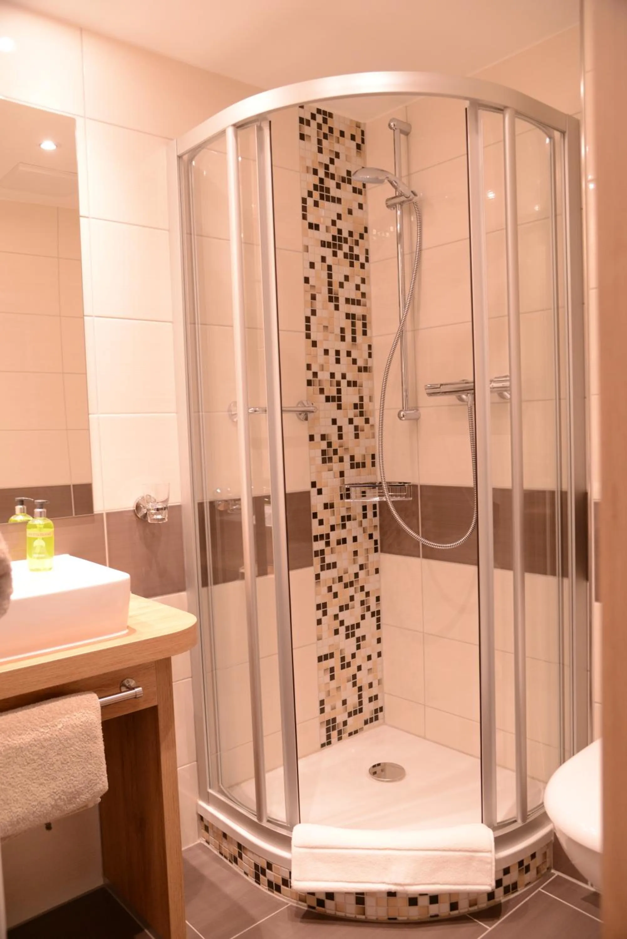 Shower in Weinhaus Gräfen