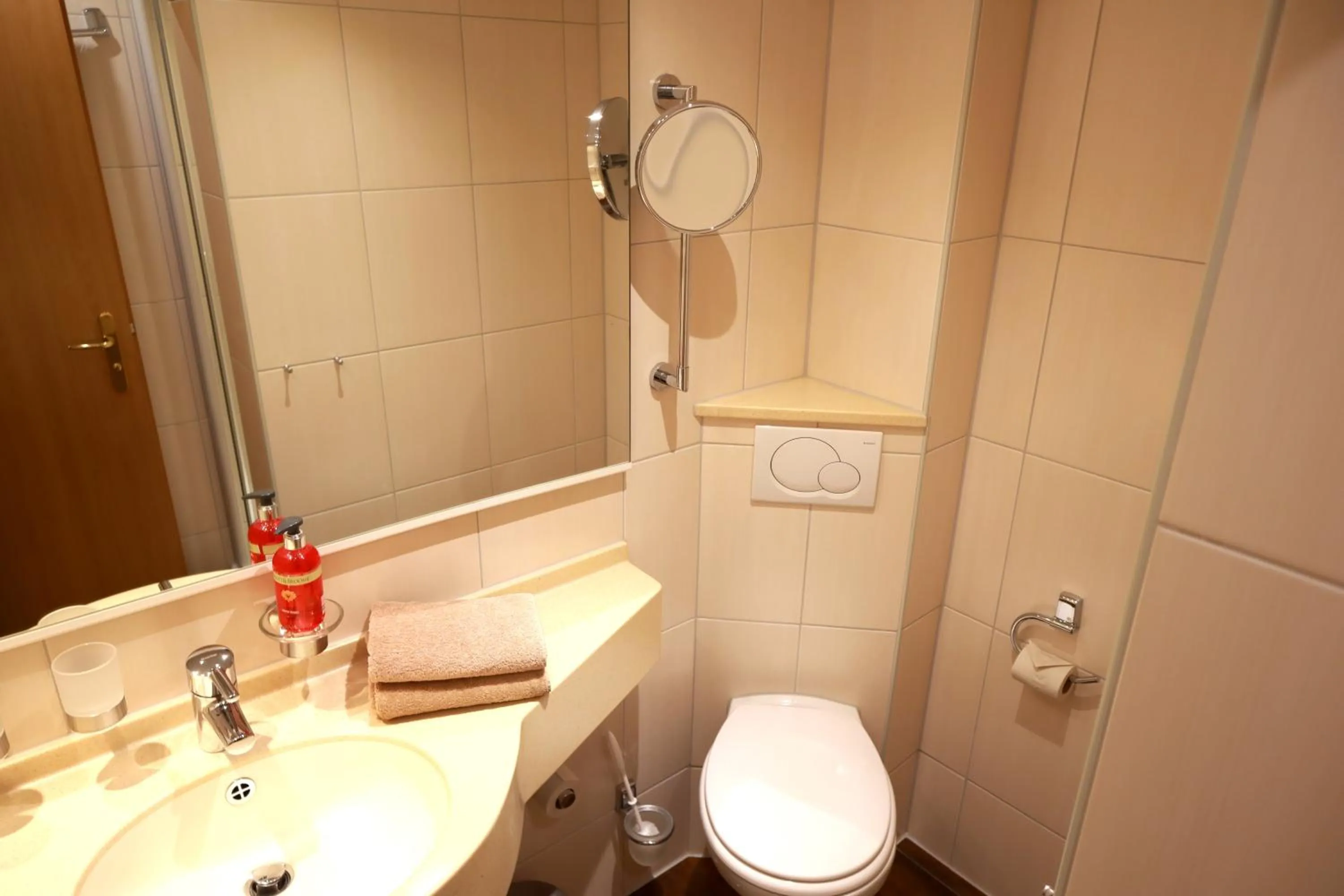 Shower in Weinhaus Gräfen