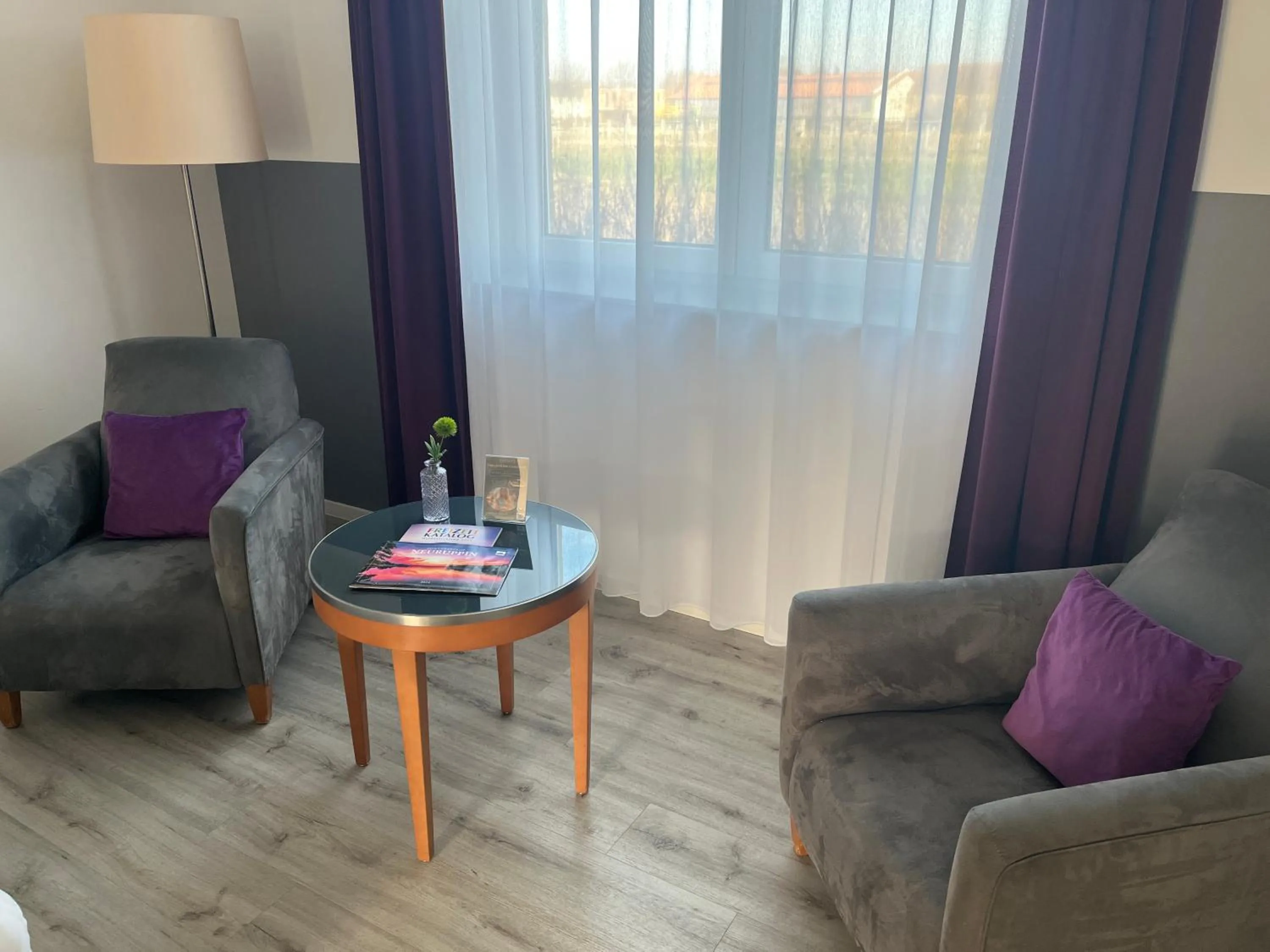 PRIMA Inn HOTEL & HOF NEURUPPIN - digitales & rezeptionsloses Motel