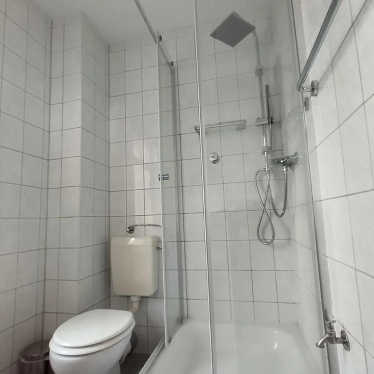 Shower in Pension Goldenes Vogtland