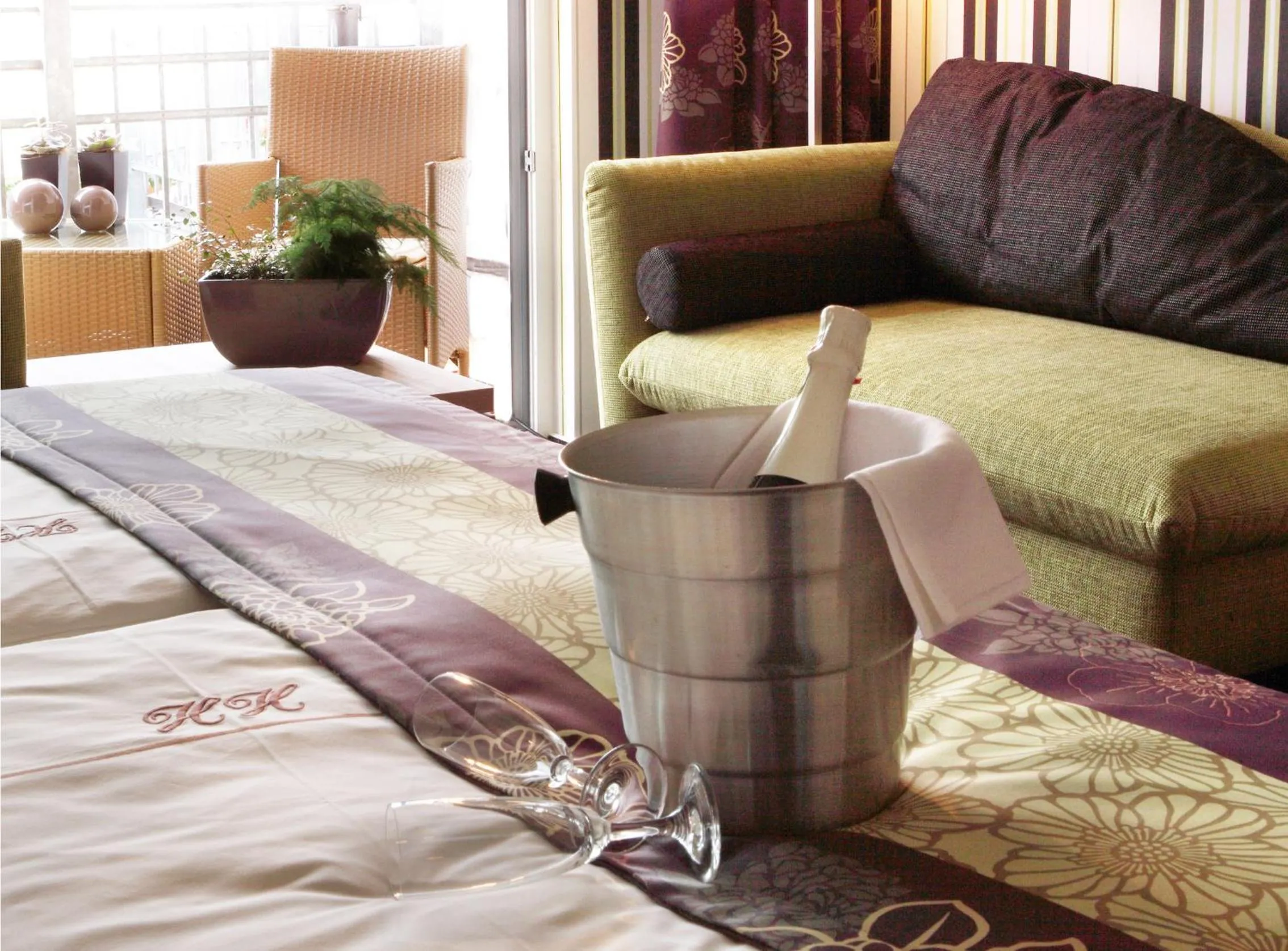 Decorative detail, Bed in Hotel Halfenstube & Villa Spa 1894