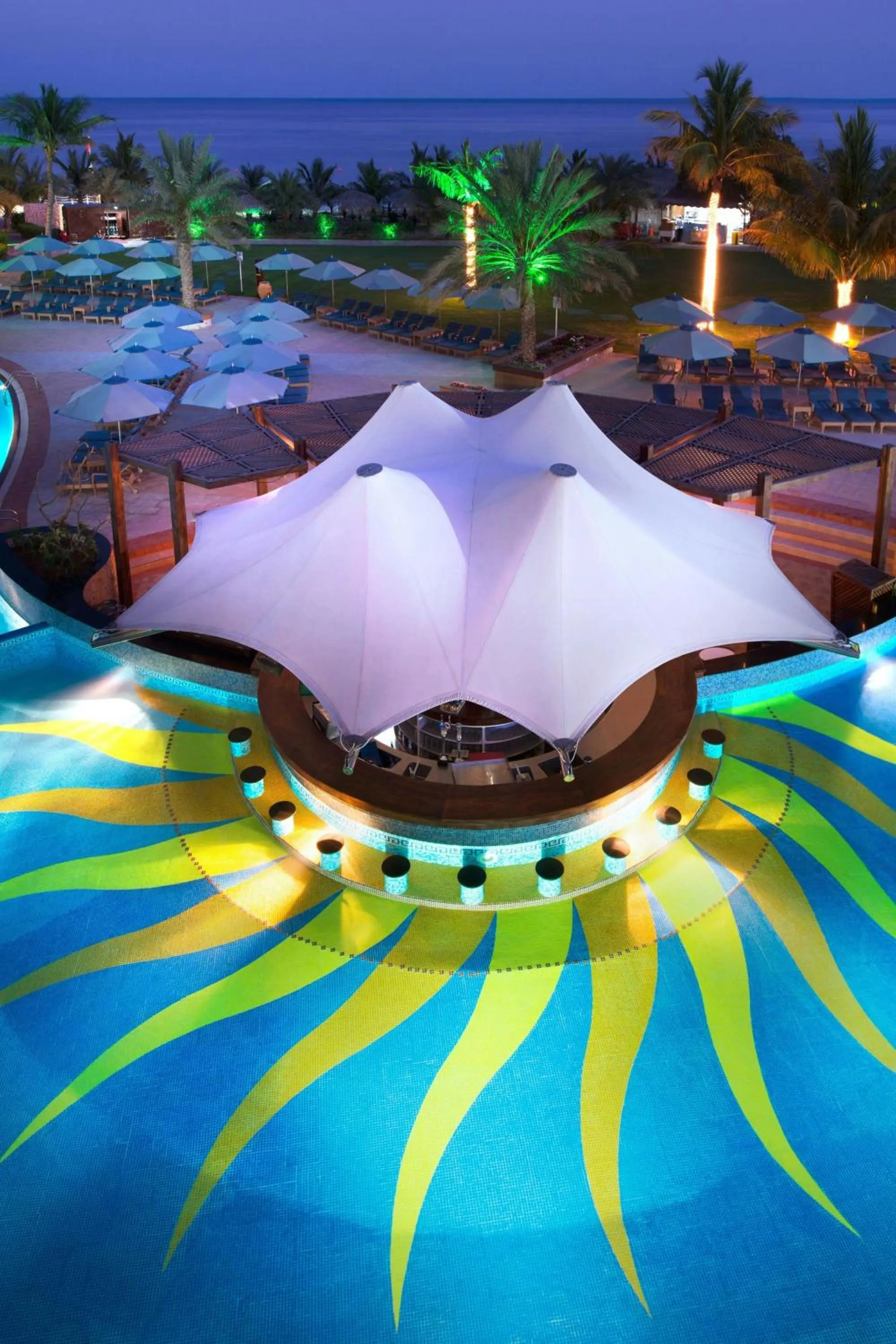 Swimming pool in Le Meridien Al Aqah Beach Resort