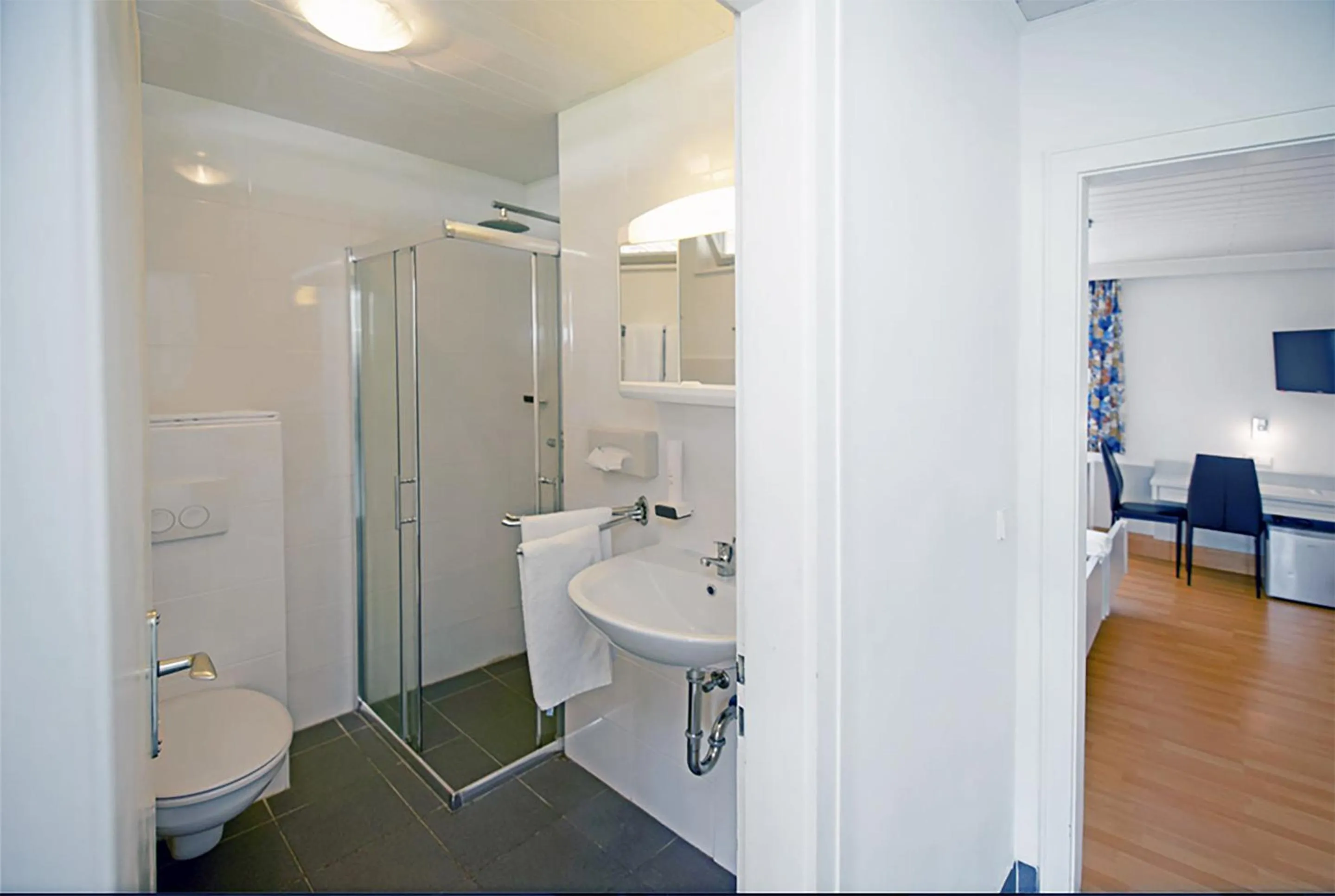 Bathroom in Murgtal Motel