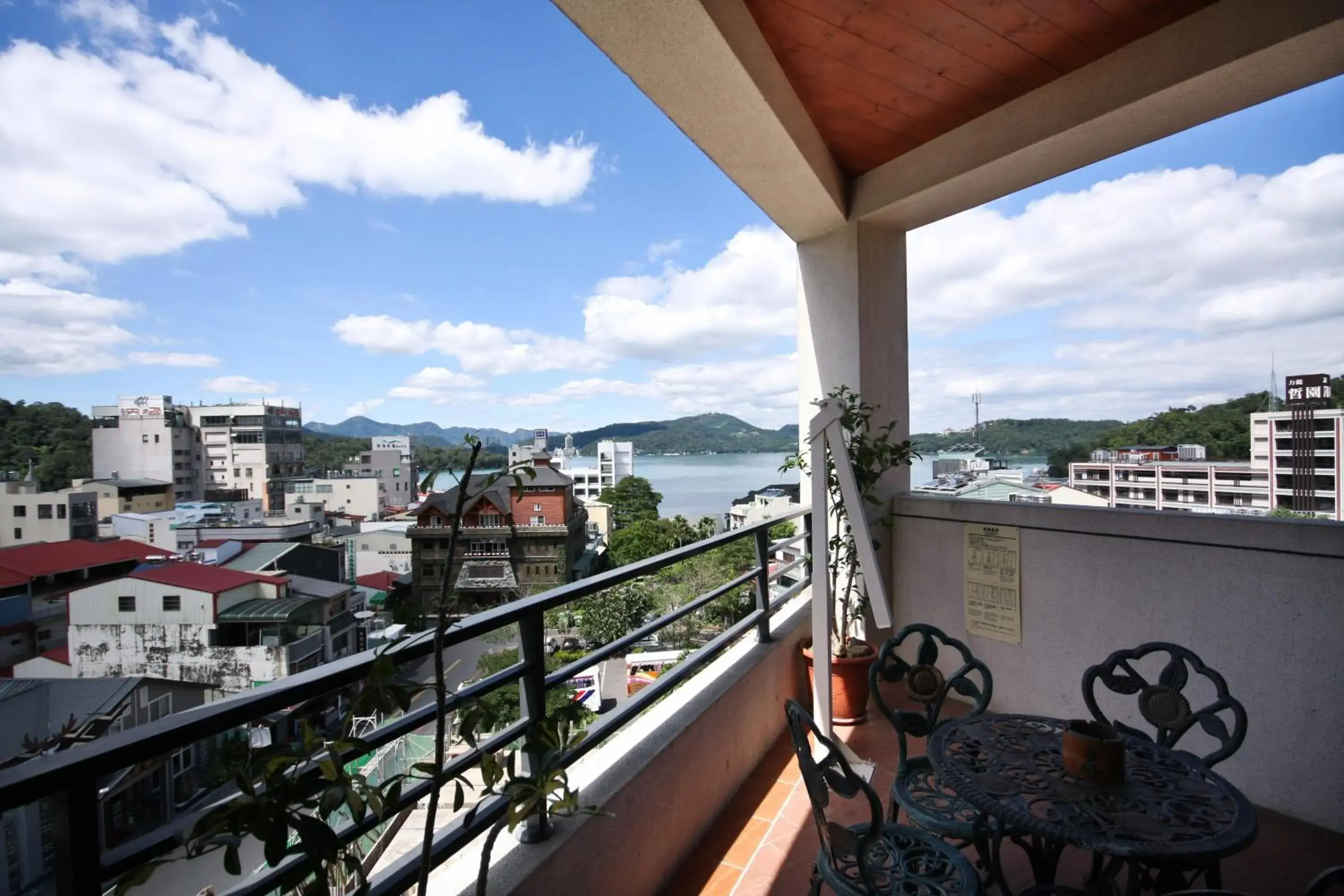 Quadruple Room in ItaThao Vacation Inn with Elevator Quadruple Room in ItaThao Vacation Inn with Elevator