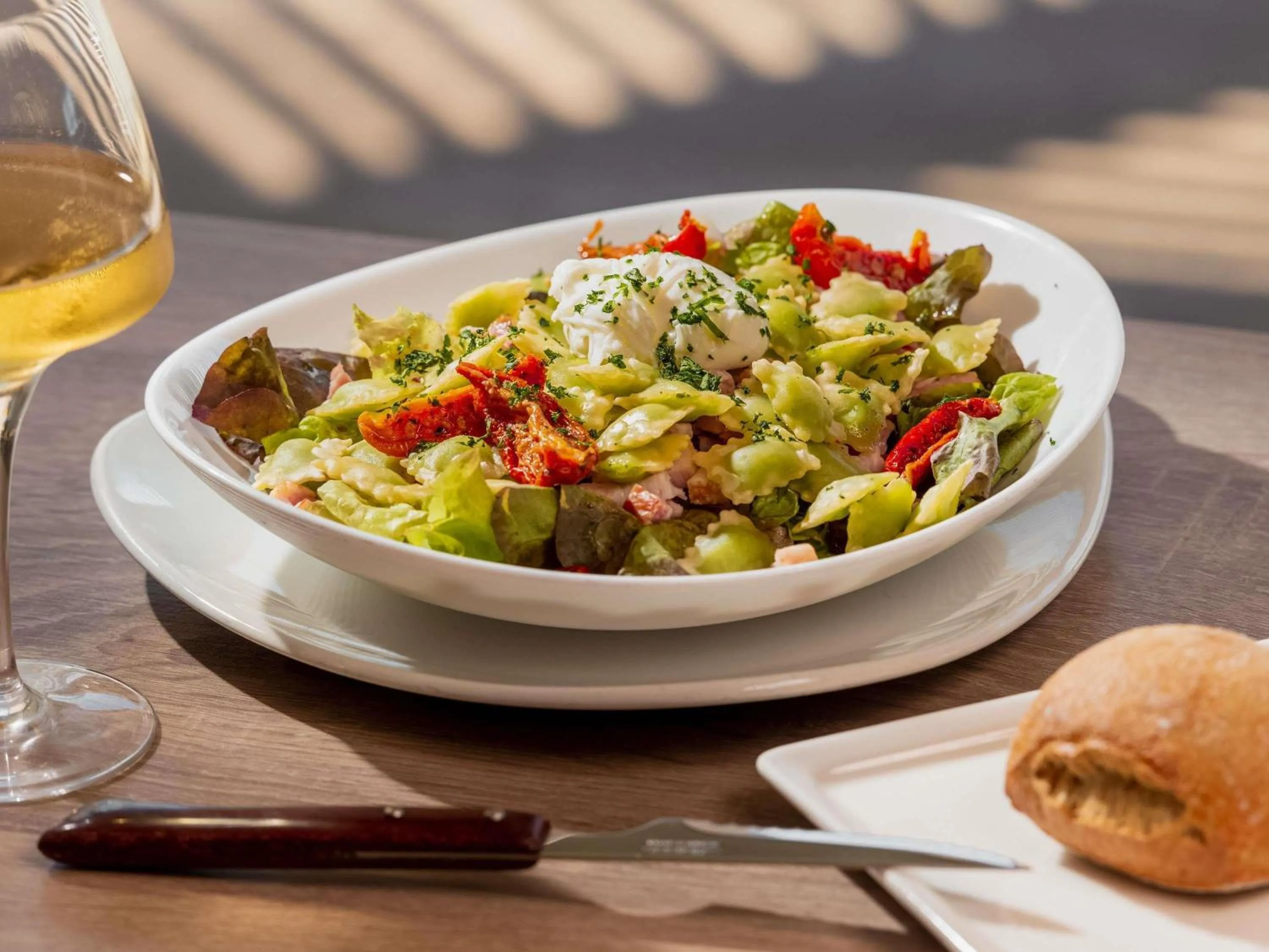 Restaurant/places to eat in ibis Montélimar Nord