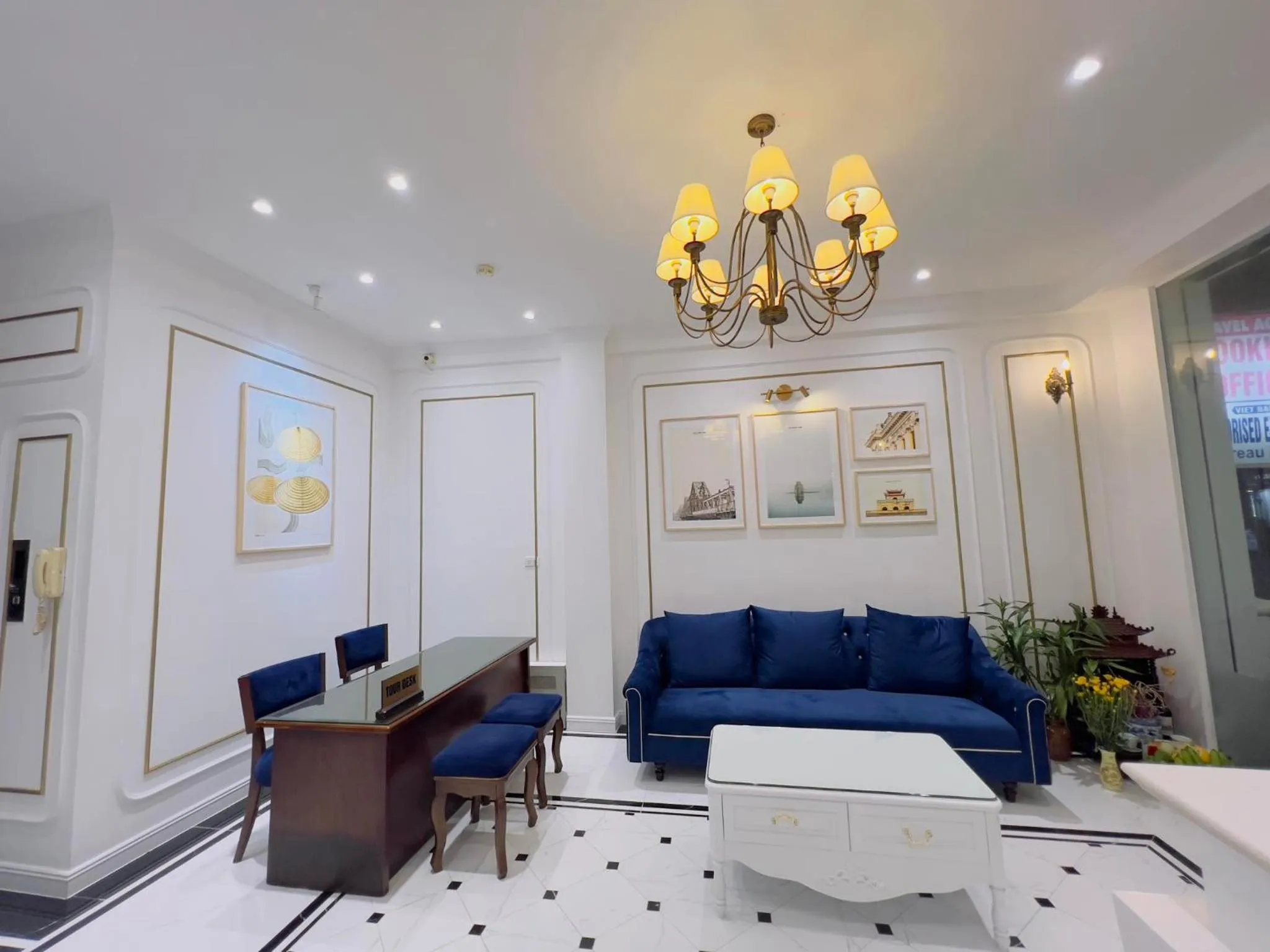 Property building in Hanoi Golden Moon Hotel & Travel