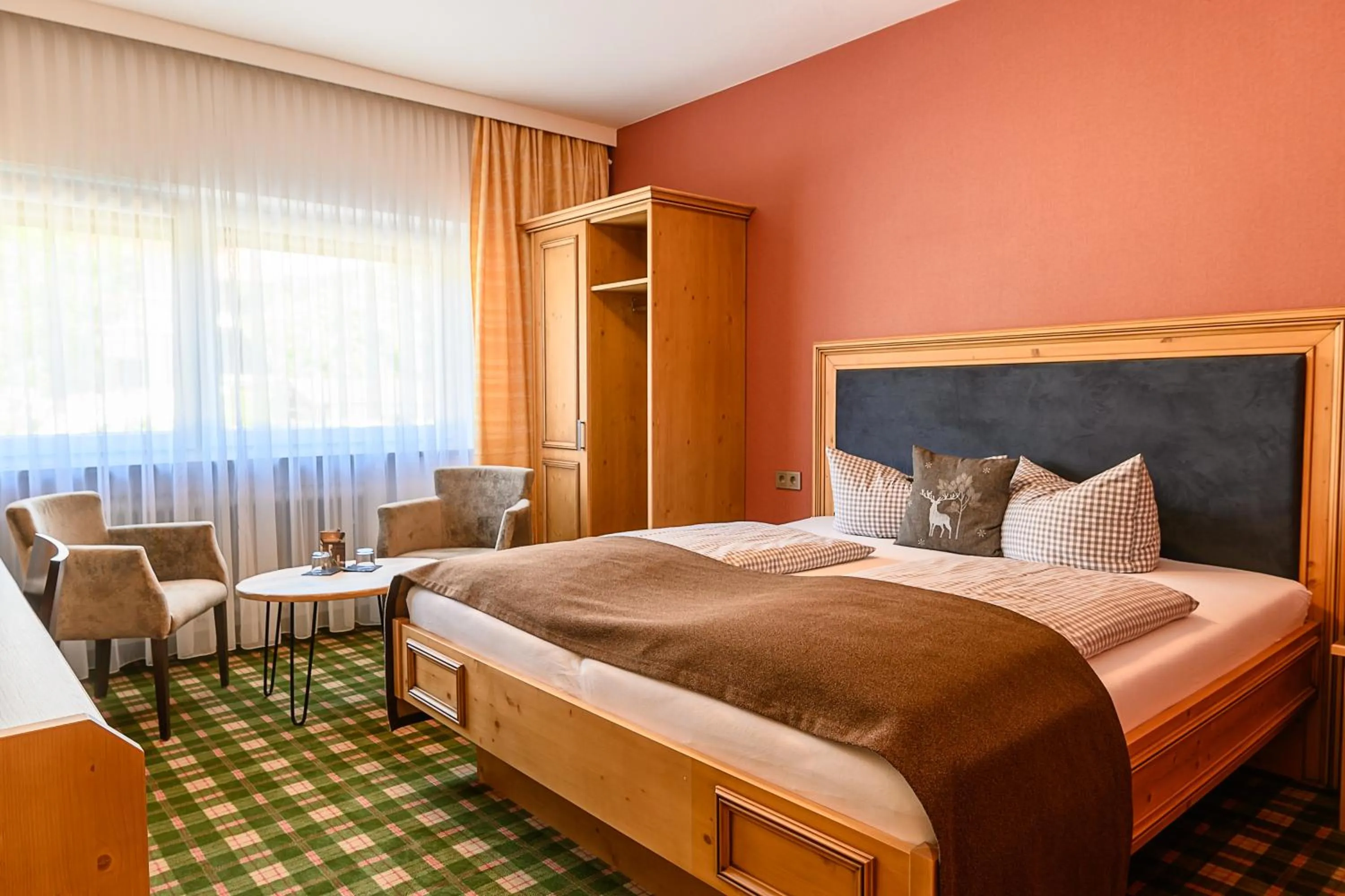 Bed in Hotel Alpensonne