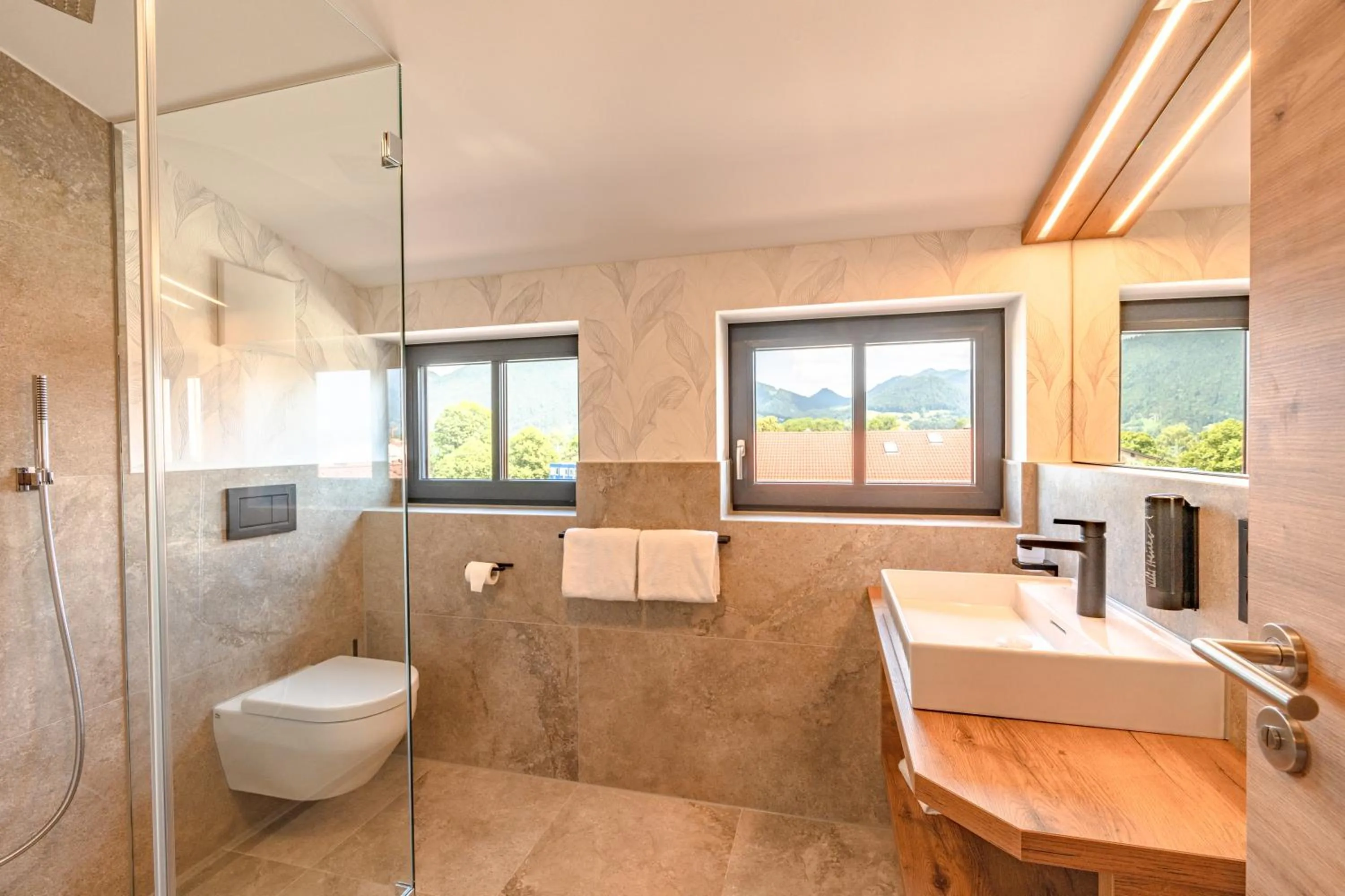 Shower in Hotel Alpensonne