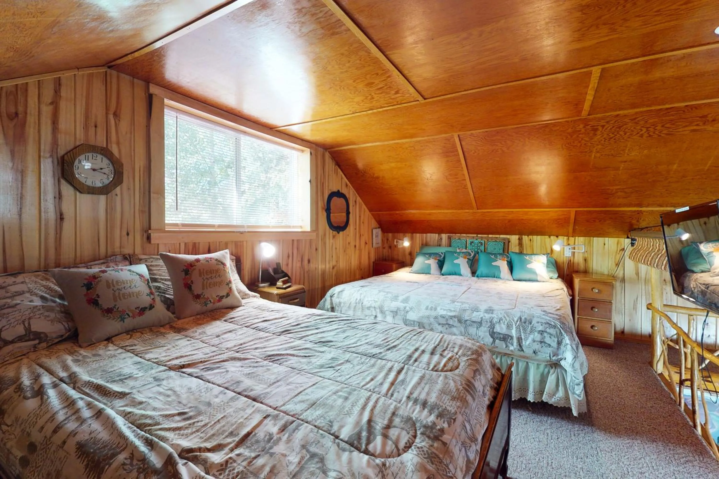 Bed in Happy Place Cabin