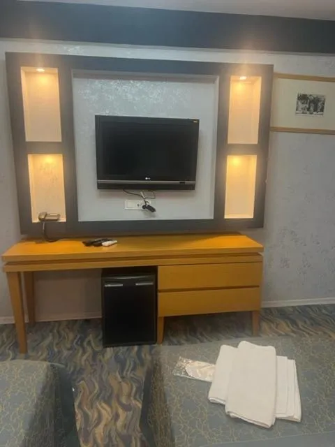TV and multimedia in Ünaten otel