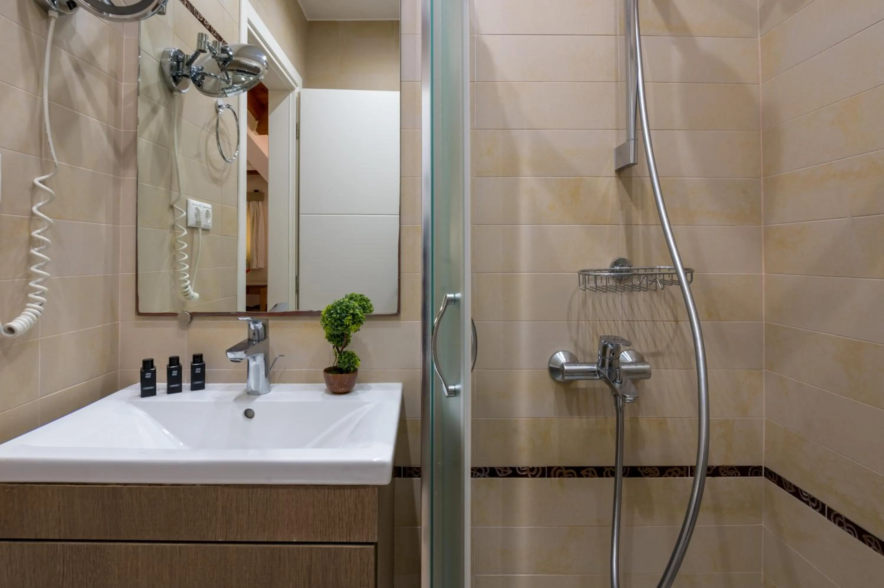 Bathroom in Rouchotas Apartments