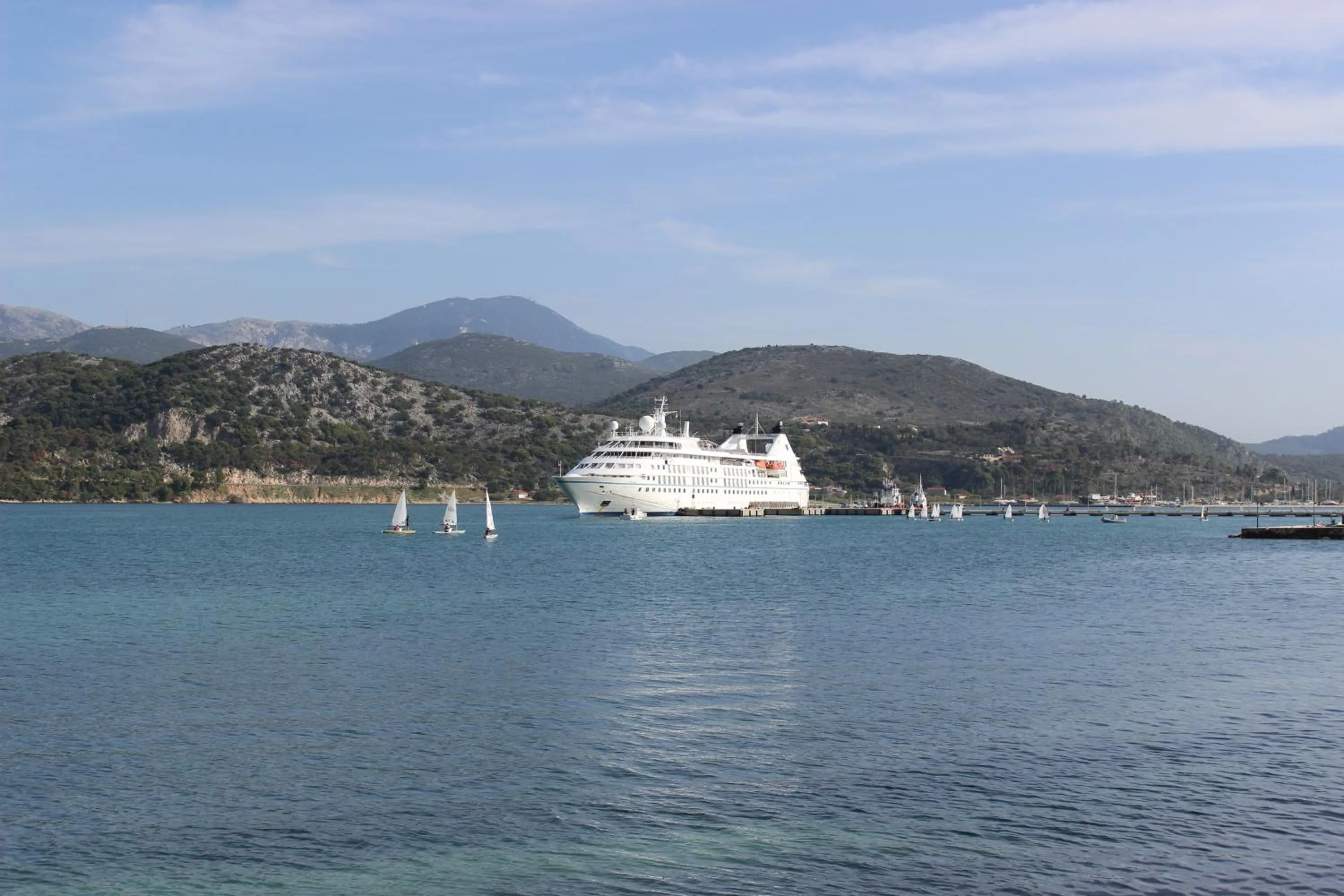 Natural landscape in Rouchotas Apartments