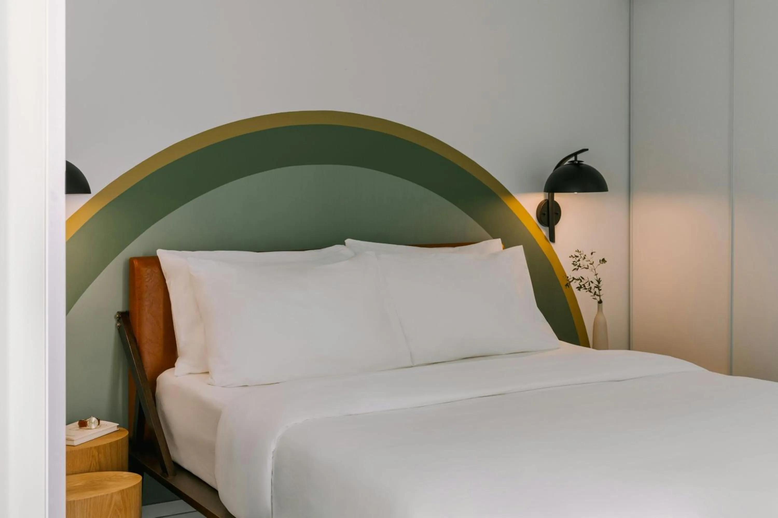 Bedroom, Bed in Sonder by Marriott Bonvoy The Liberty Apartments Liberty Village