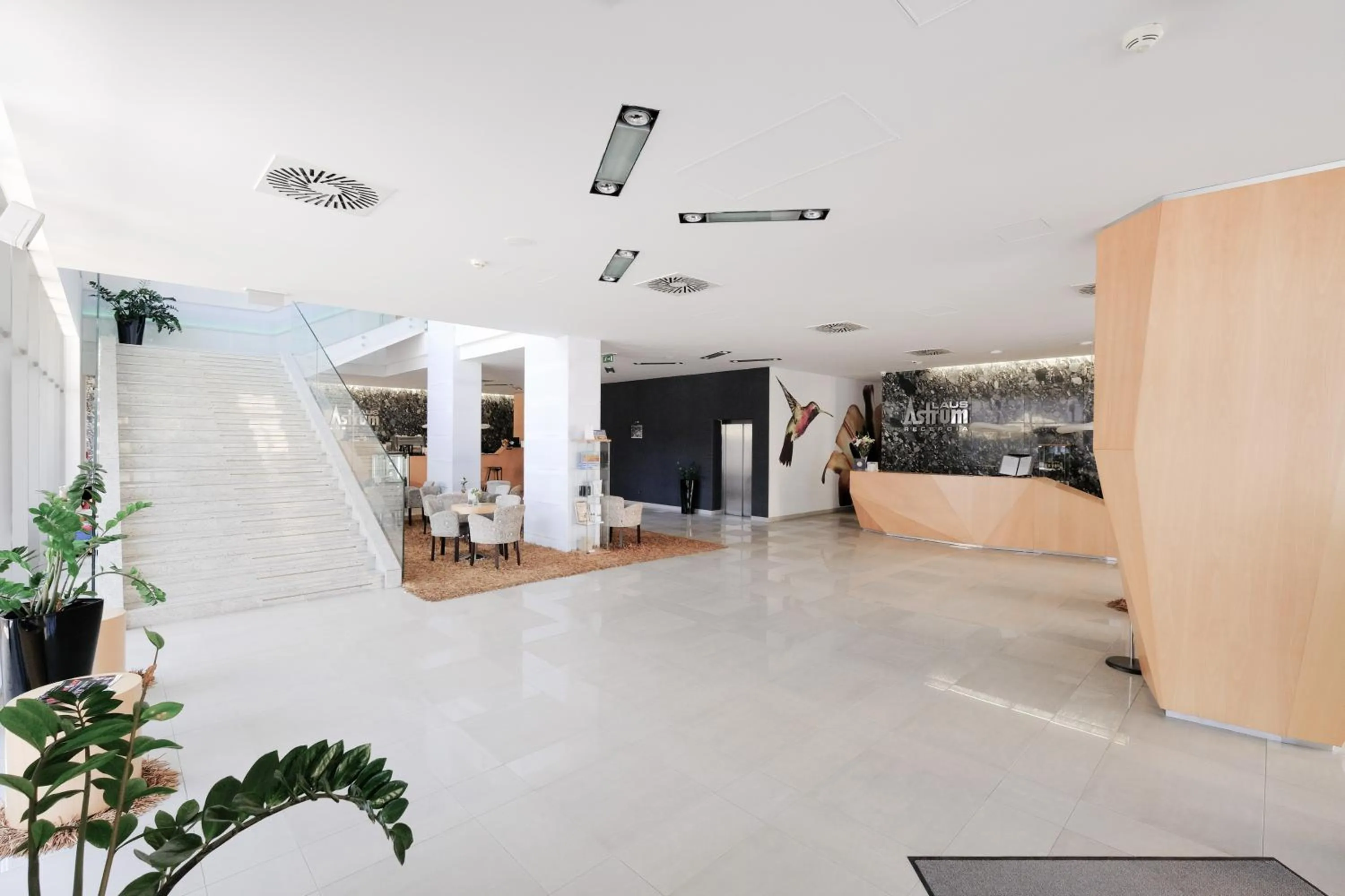 Lobby or reception in Business Hotel Astrum Laus