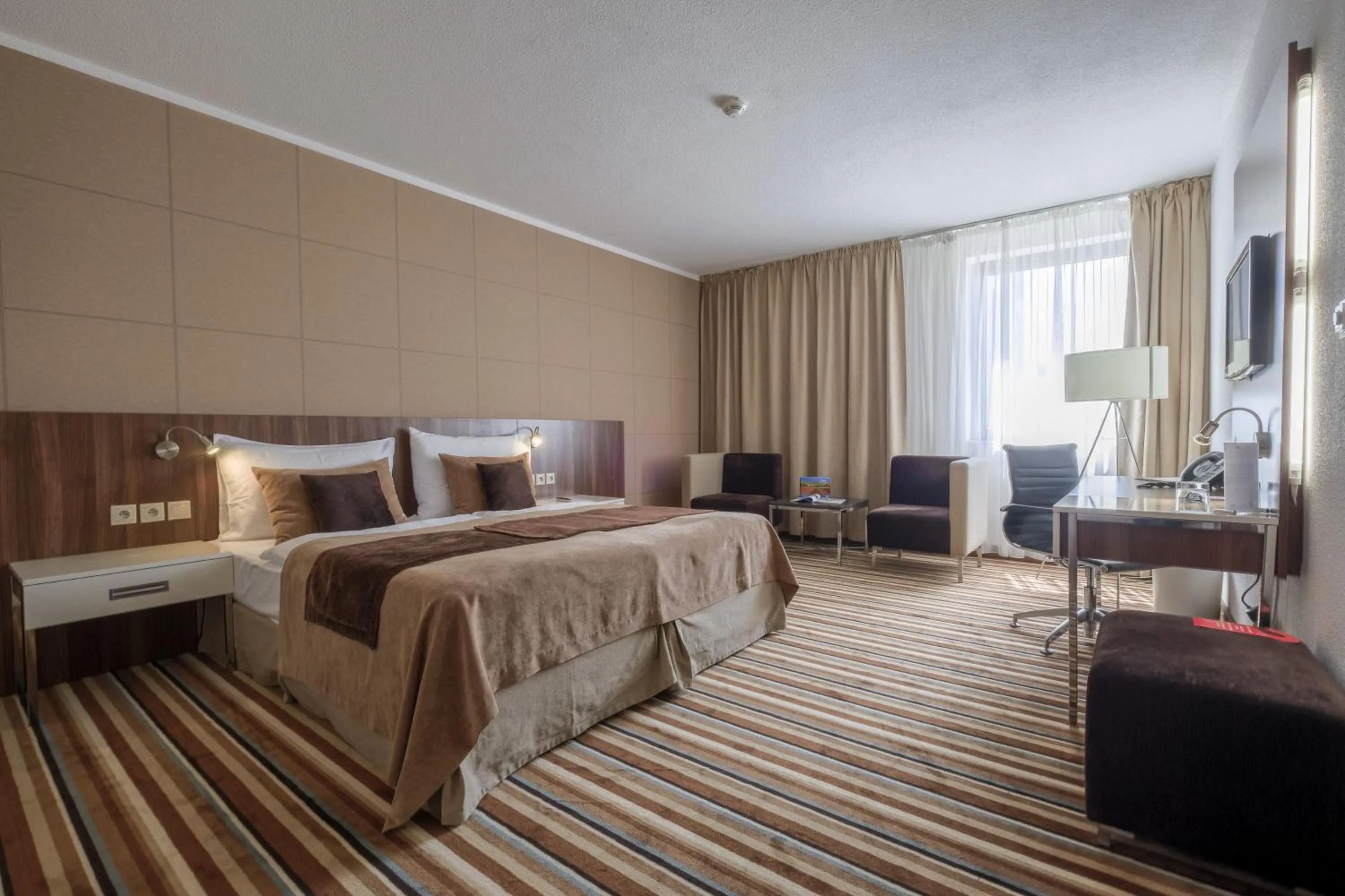 Bed in Business Hotel Astrum Laus