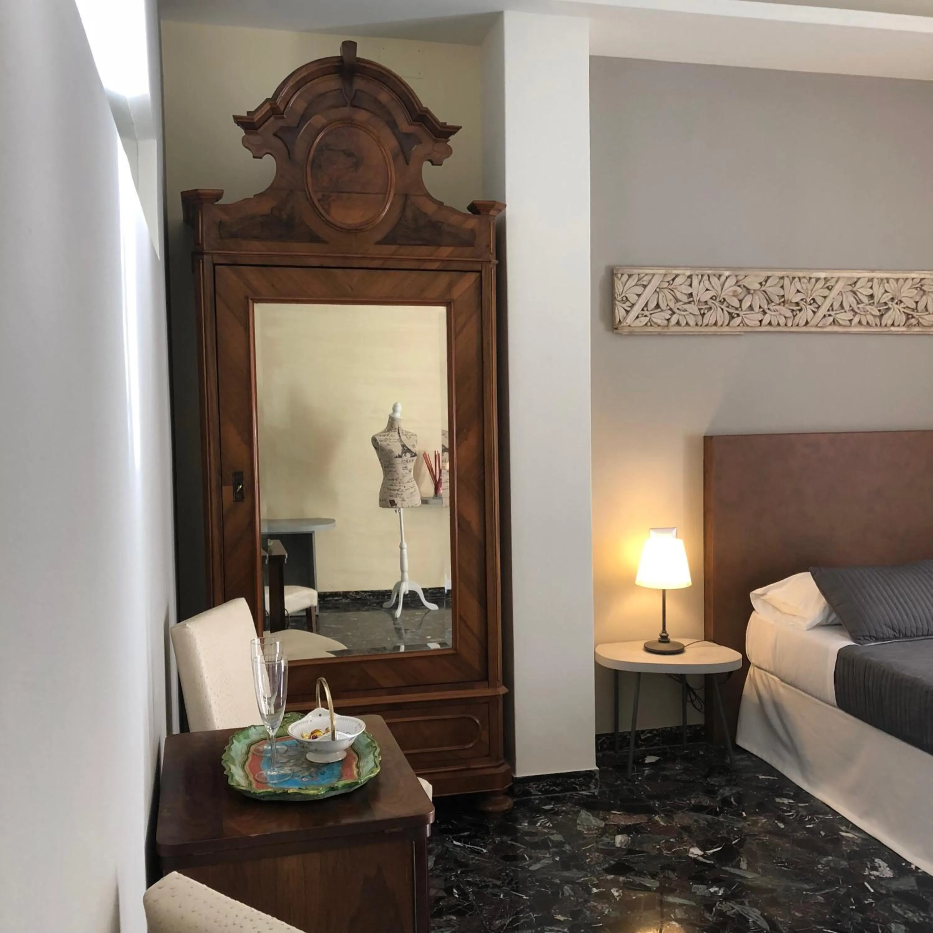 Decorative detail, Bed in Relais B&B Corte Dei Turchi