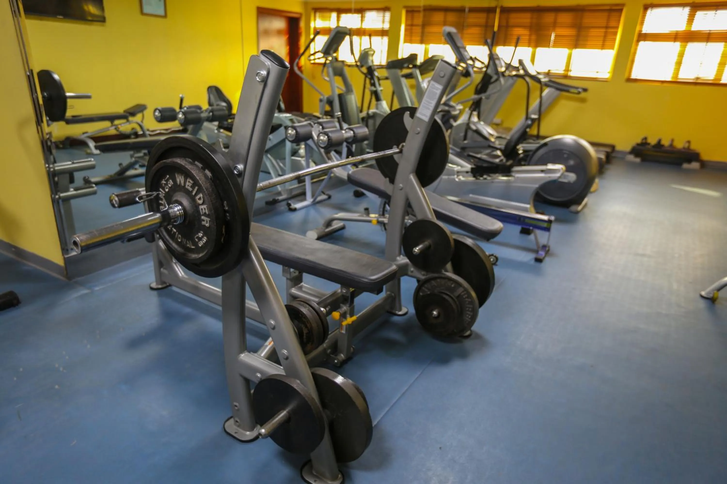 Fitness centre/facilities in Ramee Royal Hotel