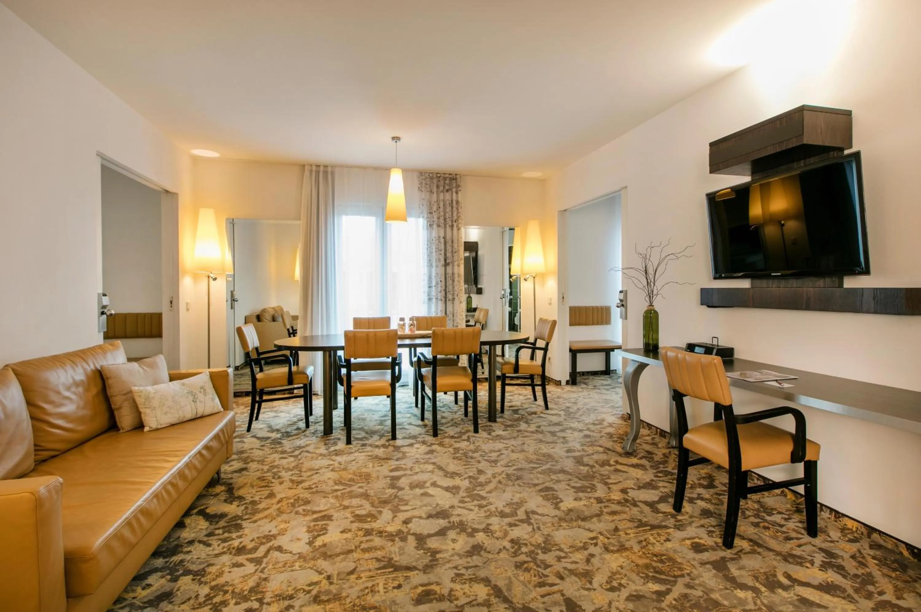 TV and multimedia in ARCOTEL Camino Stuttgart