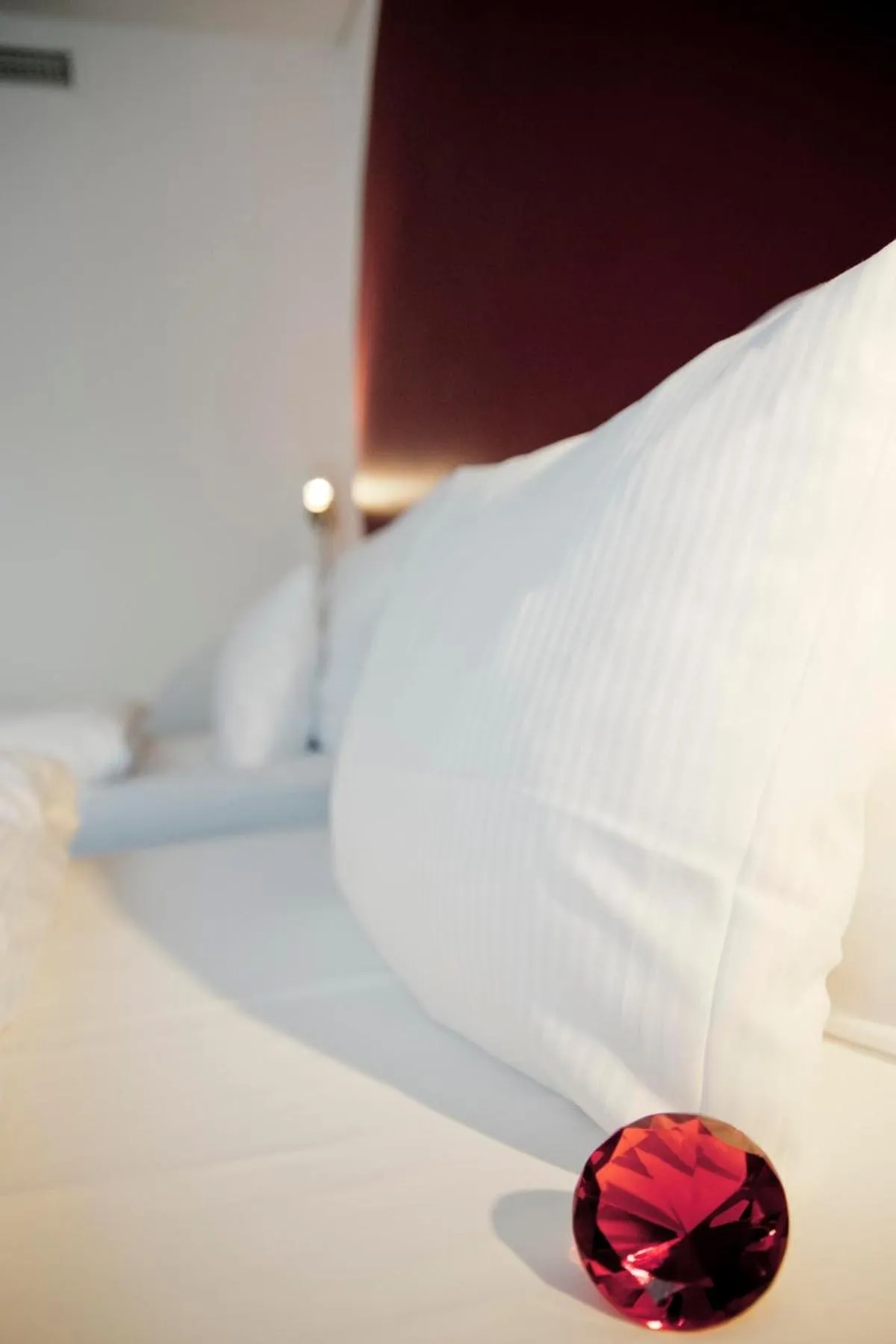 Bed in ARCOTEL Rubin Hamburg